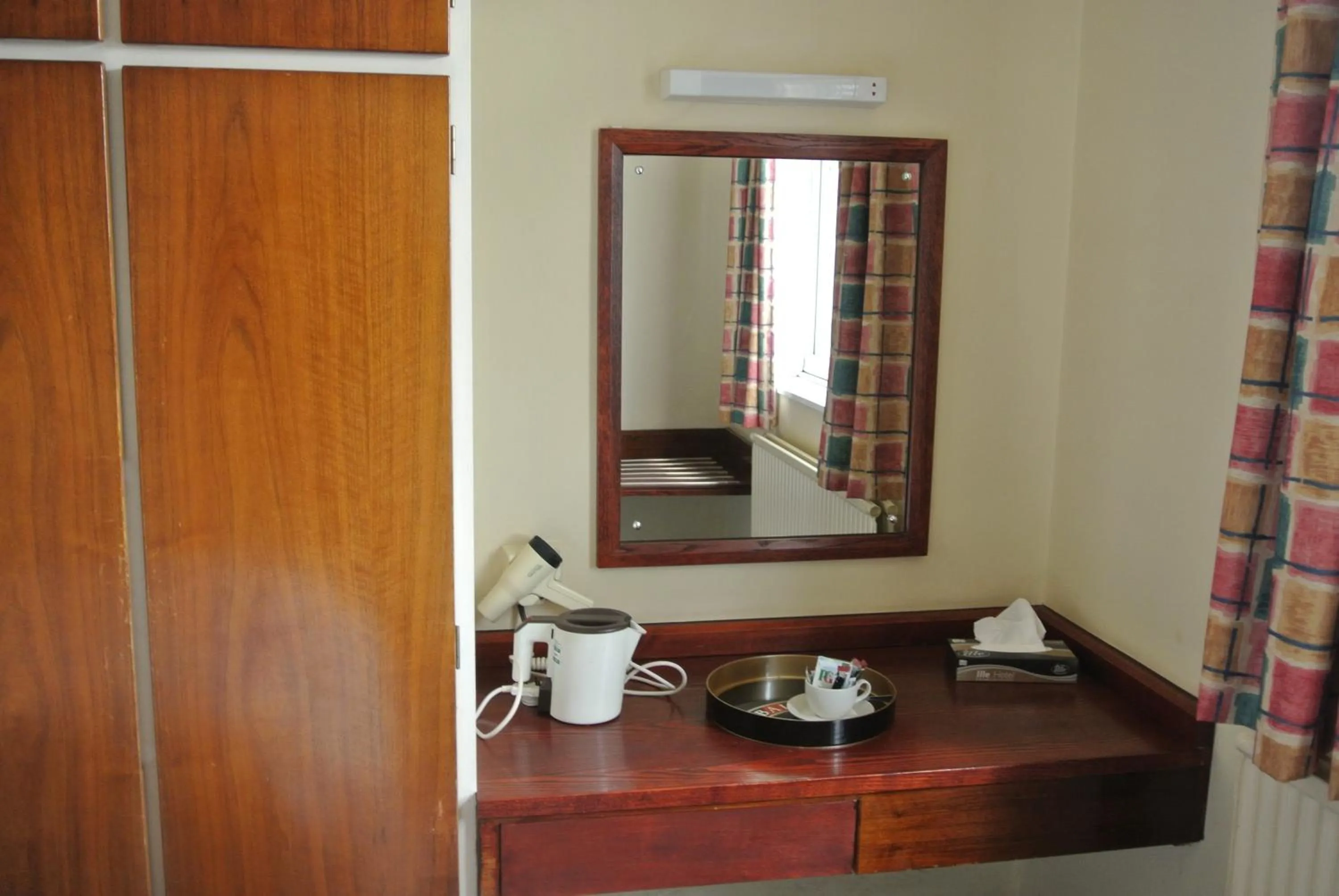 Decorative detail in Pelham Hotel