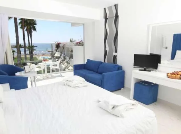 Dome Beach Marina Hotel & Resort