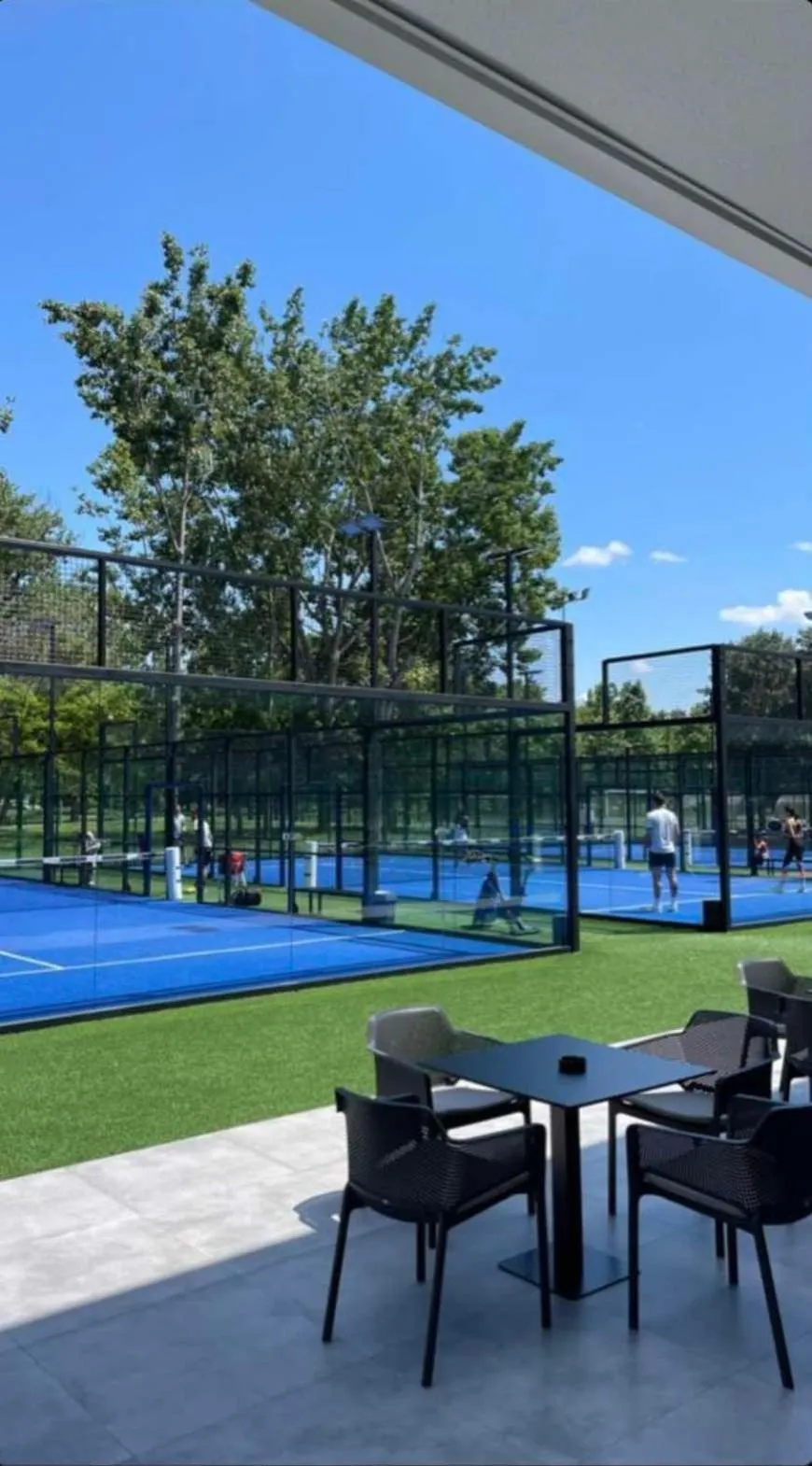 Tennis court in Dome Beach Marina Hotel & Resort