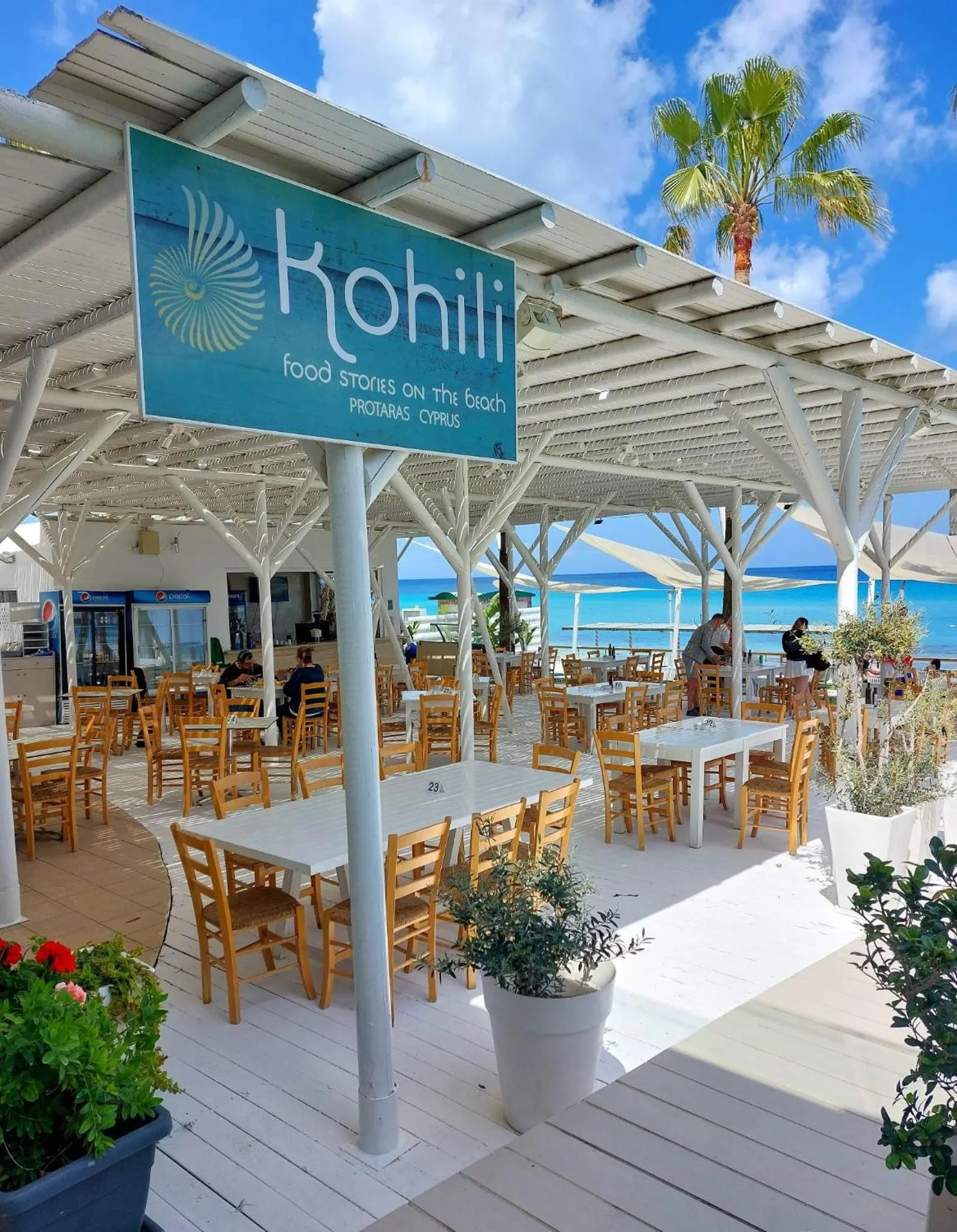 Restaurant/places to eat in Constantinos the Great Beach Hotel