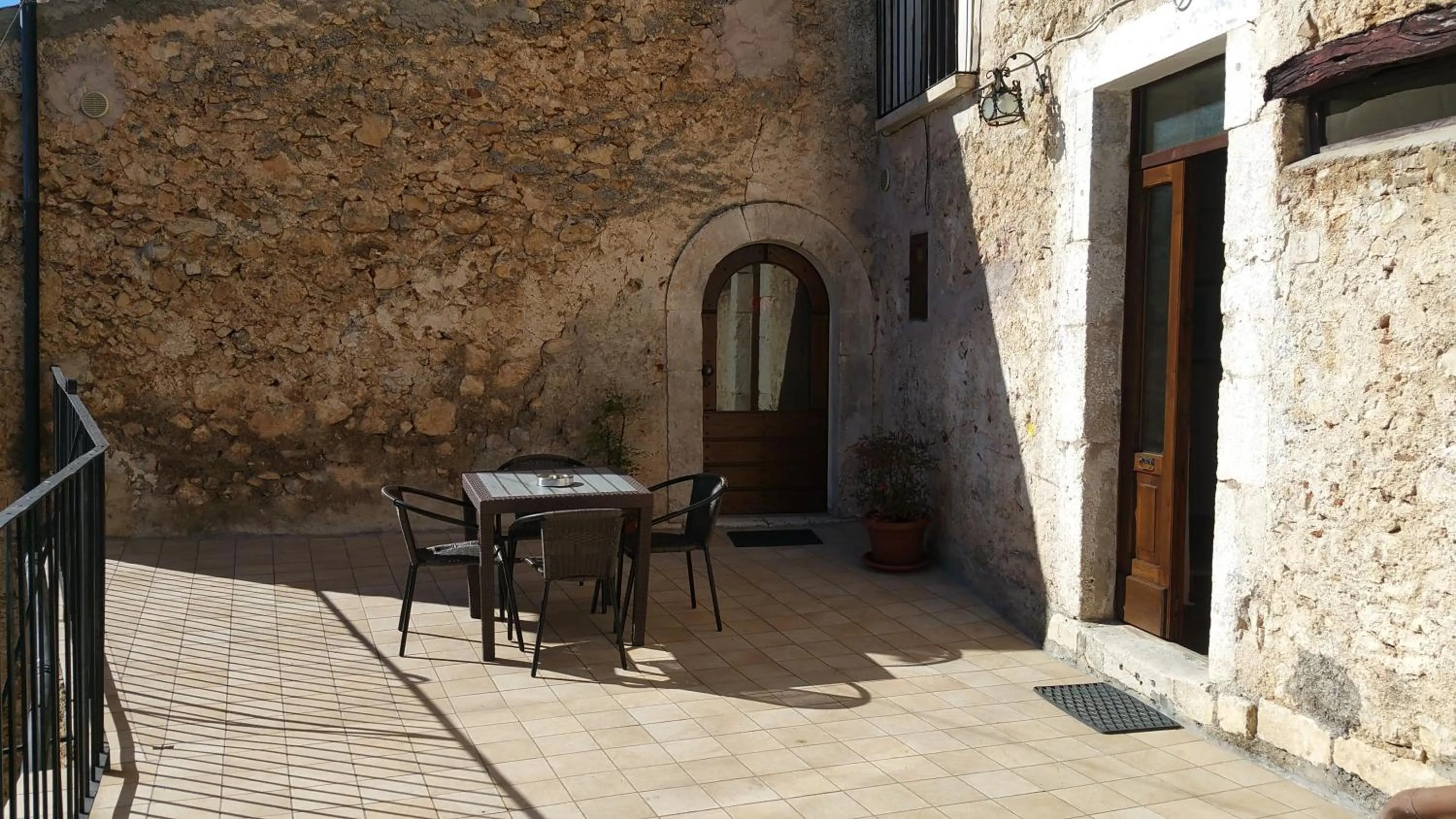 Facade/entrance in Residence Belvedere