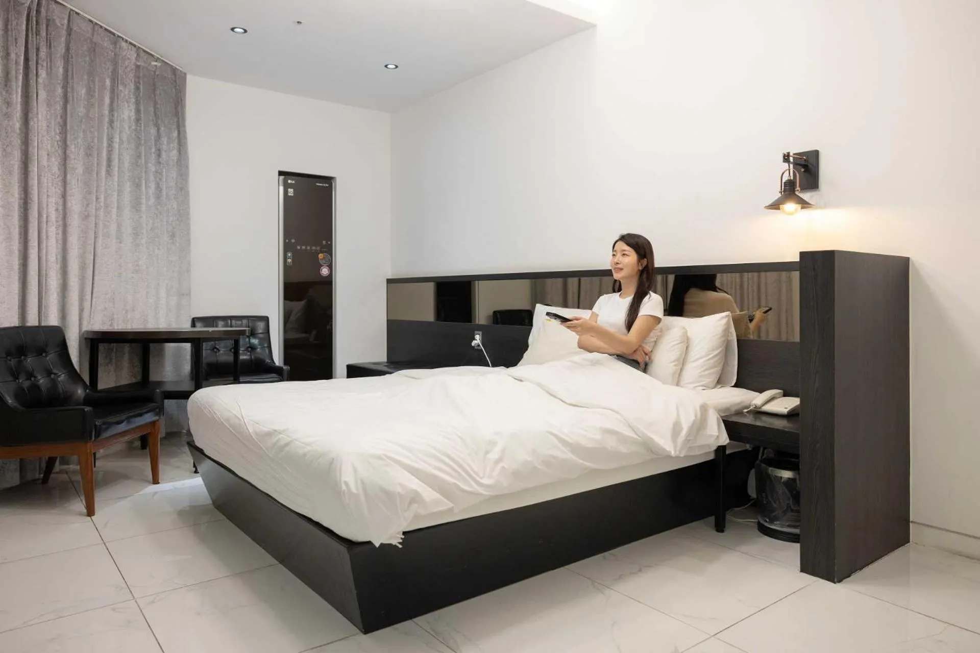 Bedroom, Bed in Hotel Moon Cheonan ShinBuldang