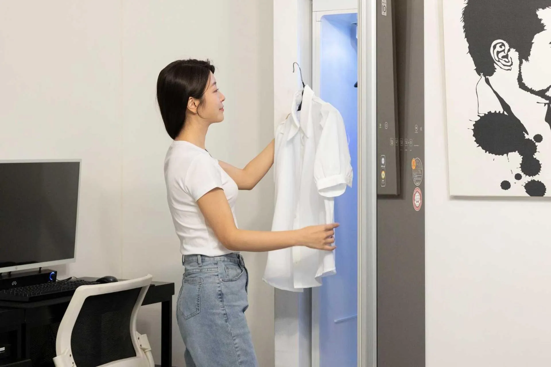 wardrobe in Hotel Moon Cheonan ShinBuldang