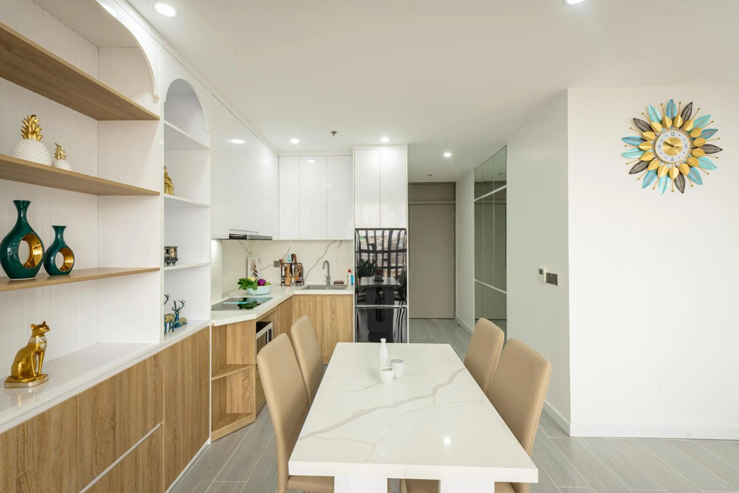 Kitchen or kitchenette in Myrcella Urban Apartment