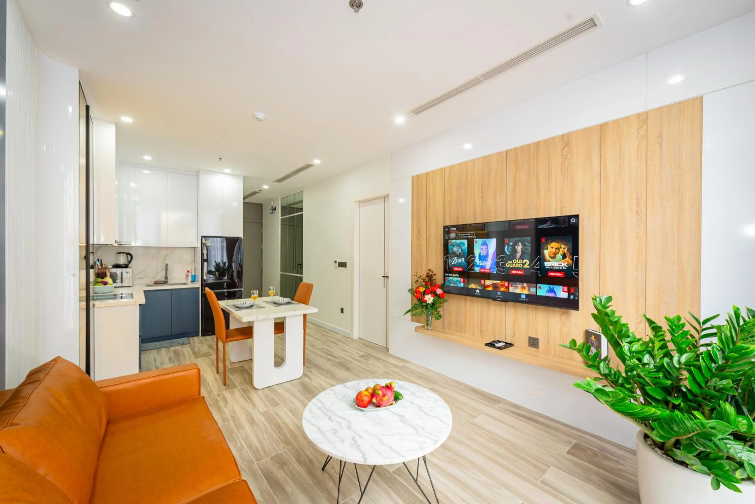 TV and multimedia in Myrcella Urban Apartment