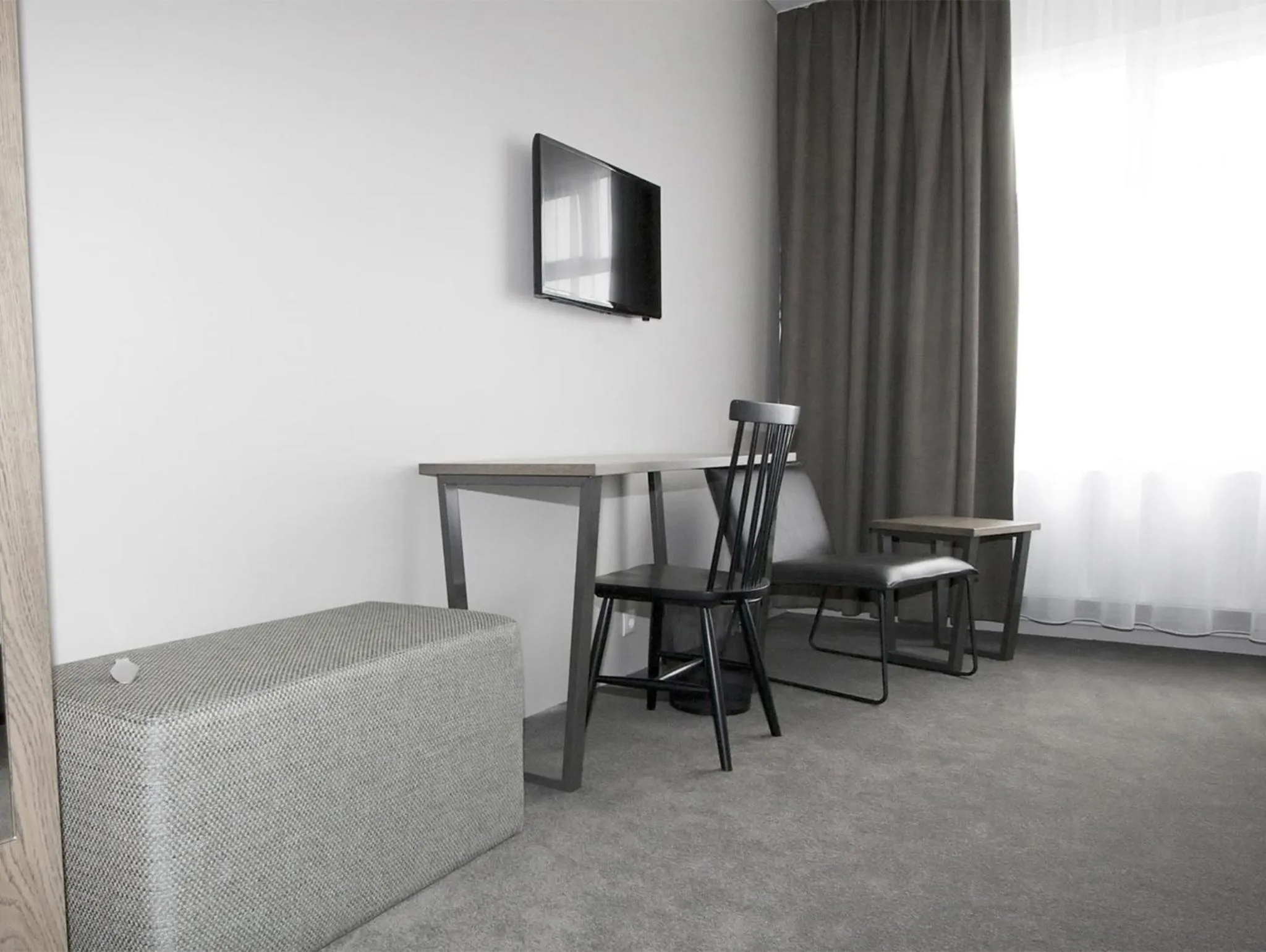 TV and multimedia in Bella Apartments & Rooms