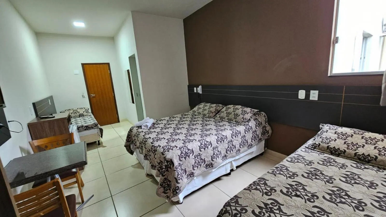 Bed in Victor Plaza Formiga