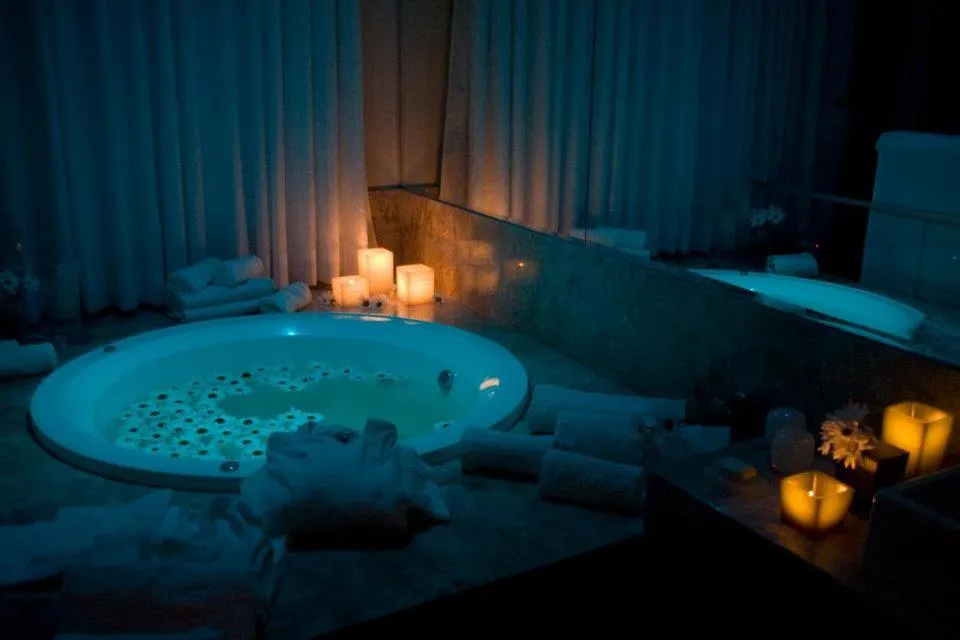 Hot Tub in Victor Plaza Formiga