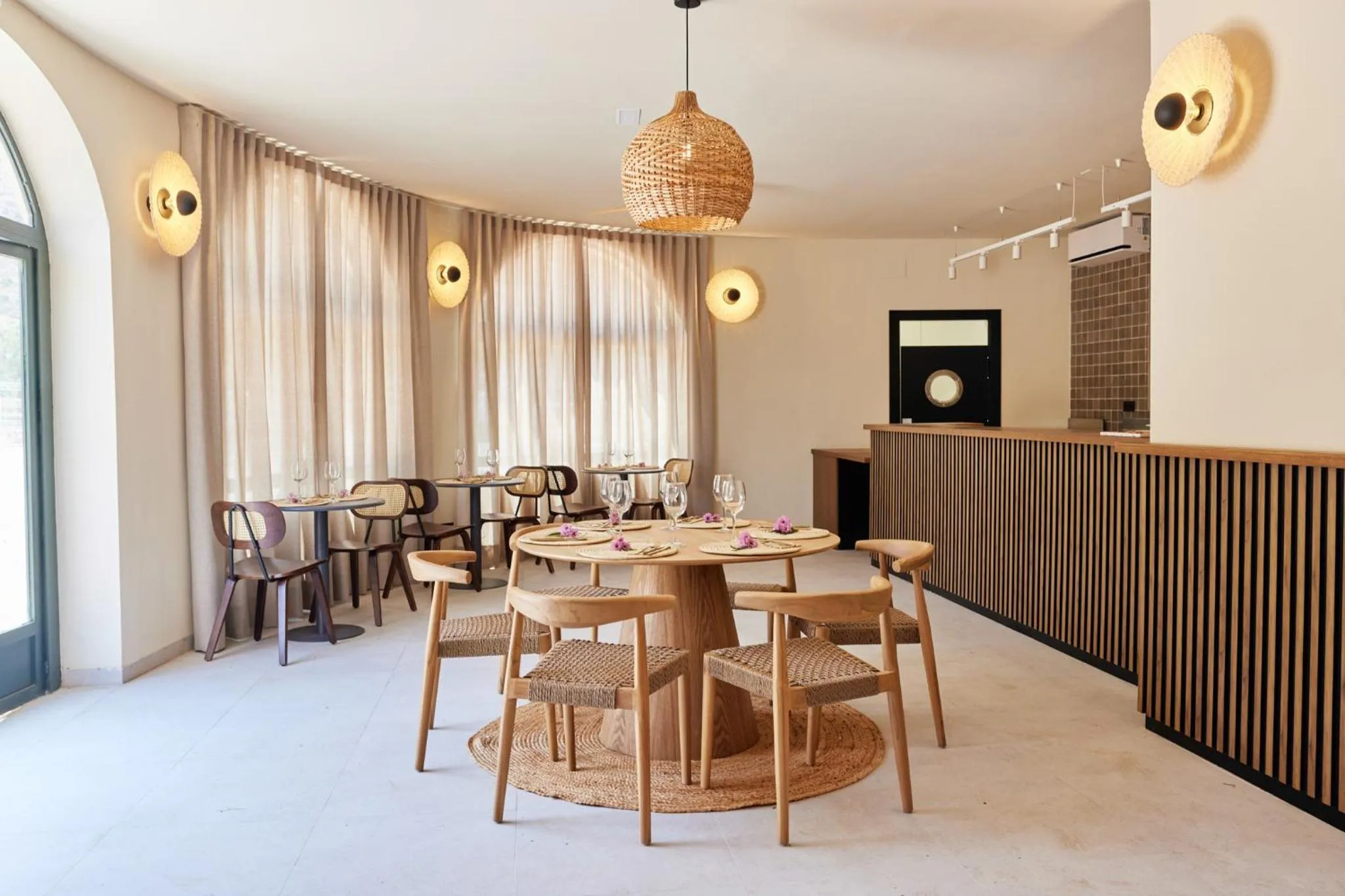 Restaurant/places to eat in Camping El Portus