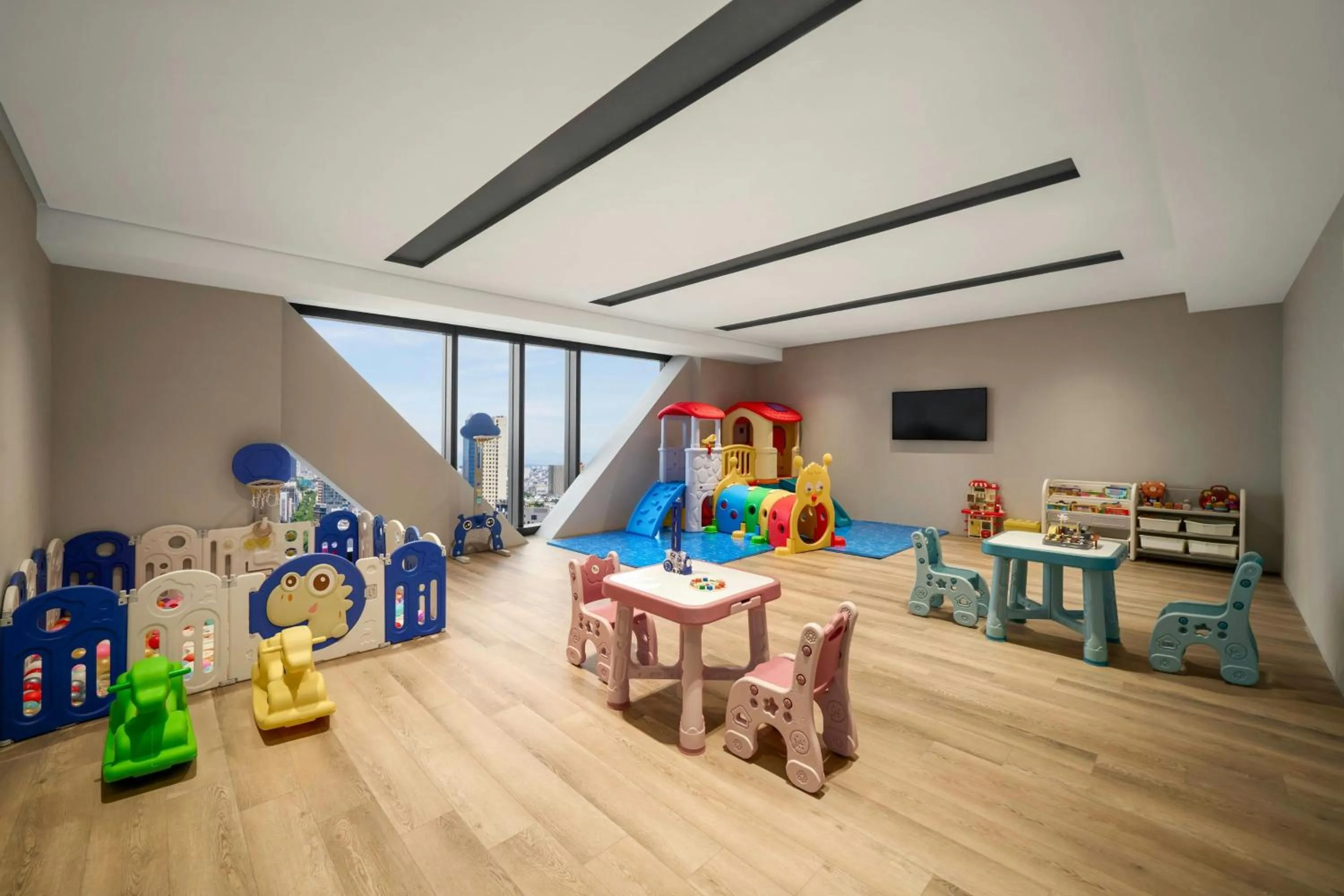 Fitness centre/facilities in Courtyard by Marriott Danang Han River