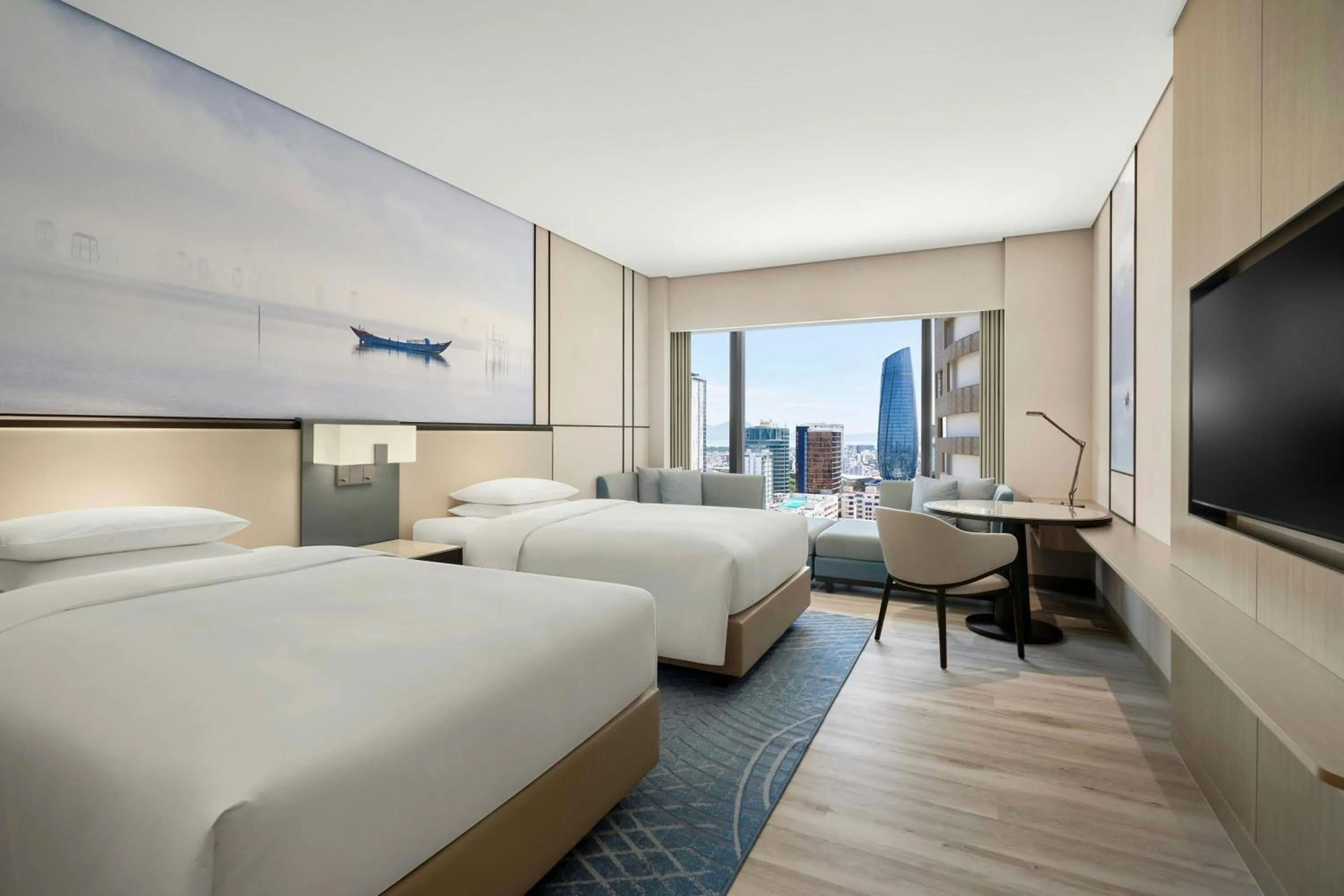 Photo of the whole room, Bed in Courtyard by Marriott Danang Han River