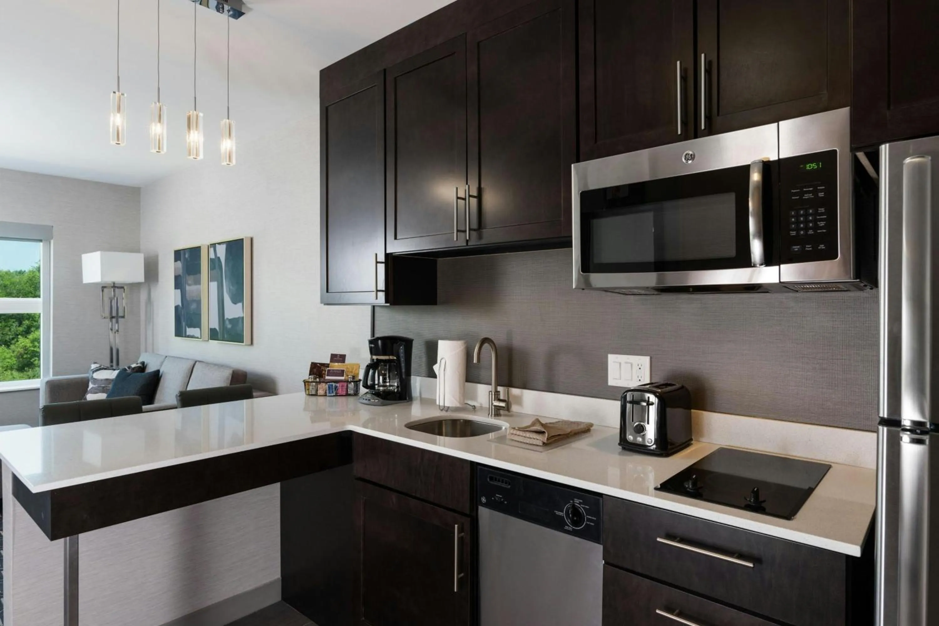 Kitchen or kitchenette in Residence Inn by Marriott Newark, DE