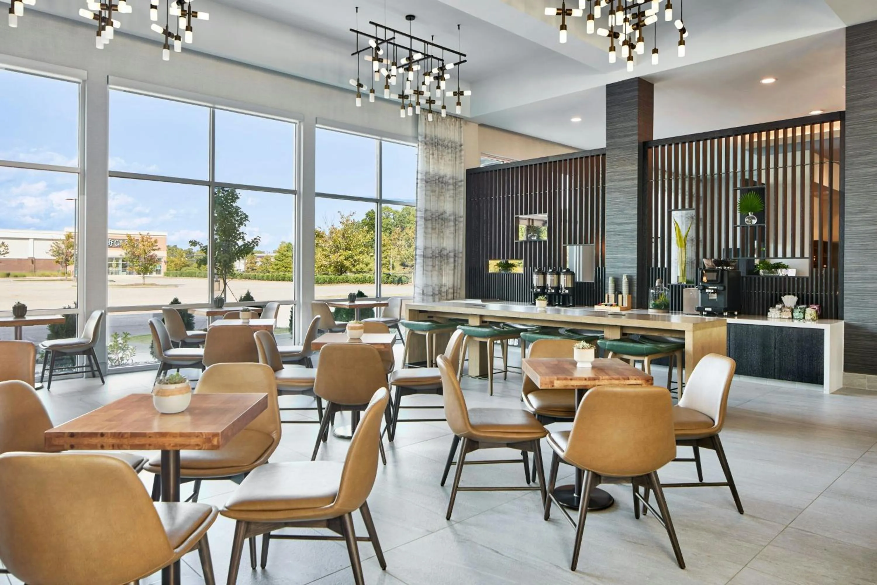 Restaurant/places to eat in Element Wilmington