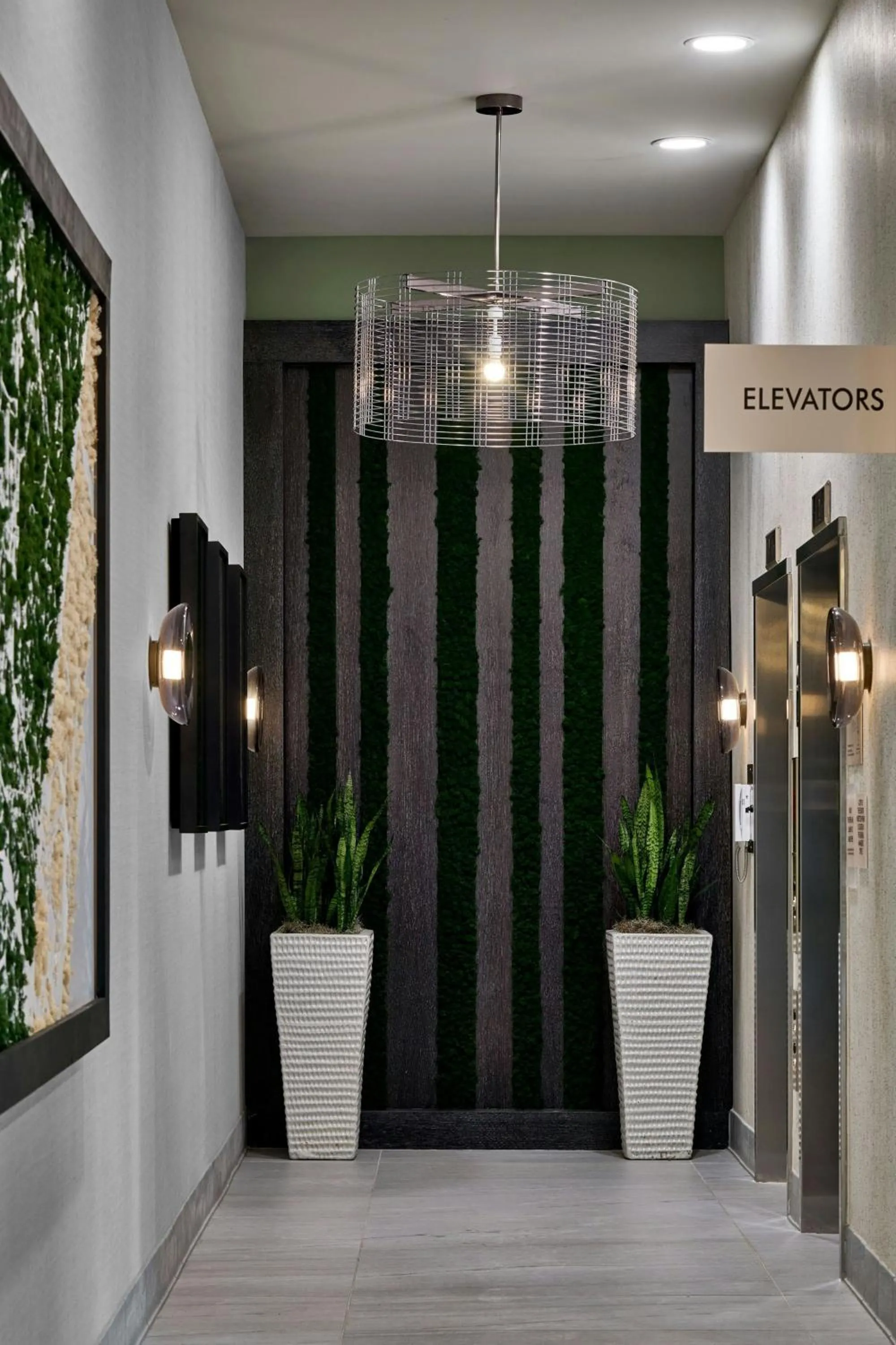 Lobby or reception in Element Wilmington