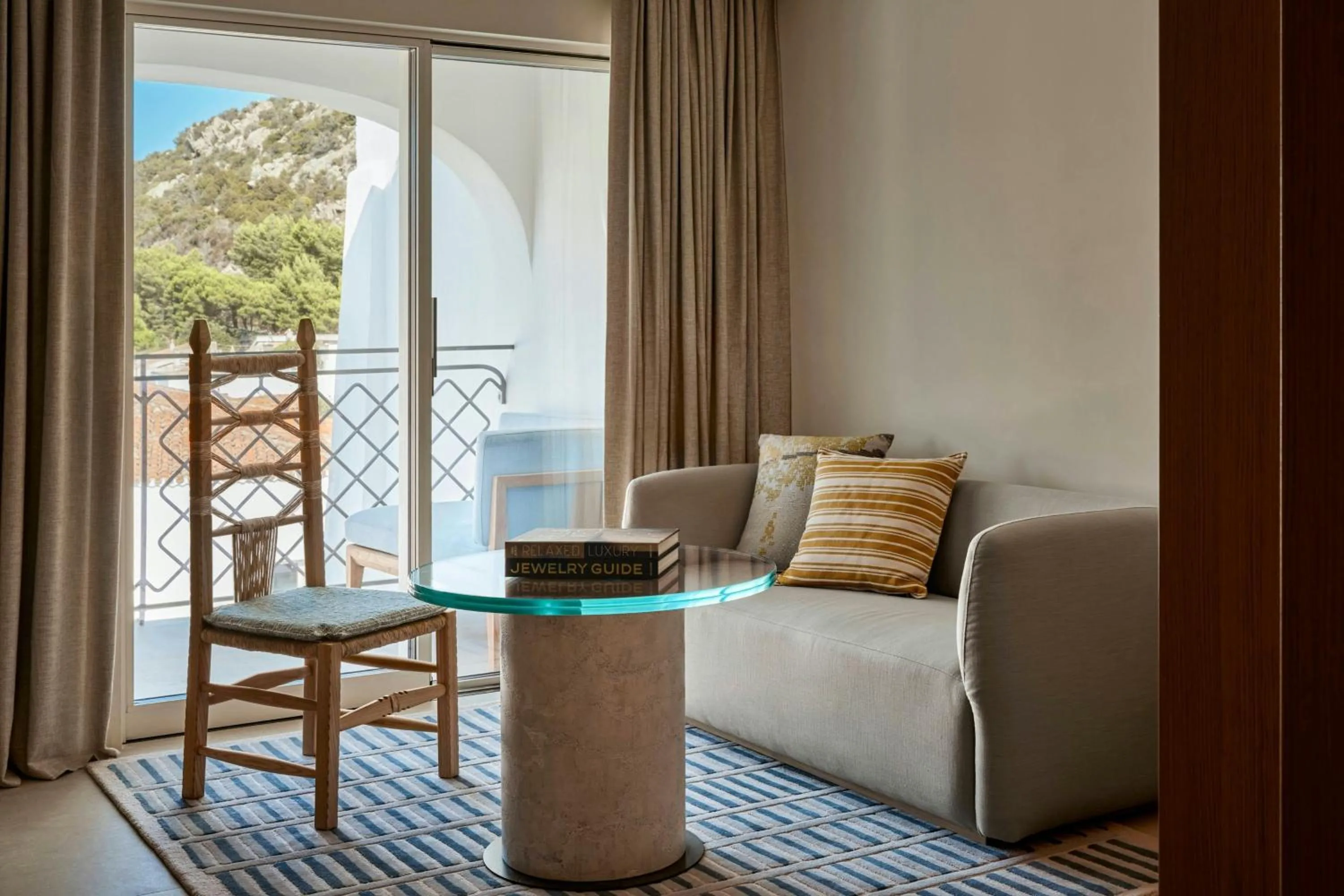 Photo of the whole room in W Sardinia - Poltu Quatu