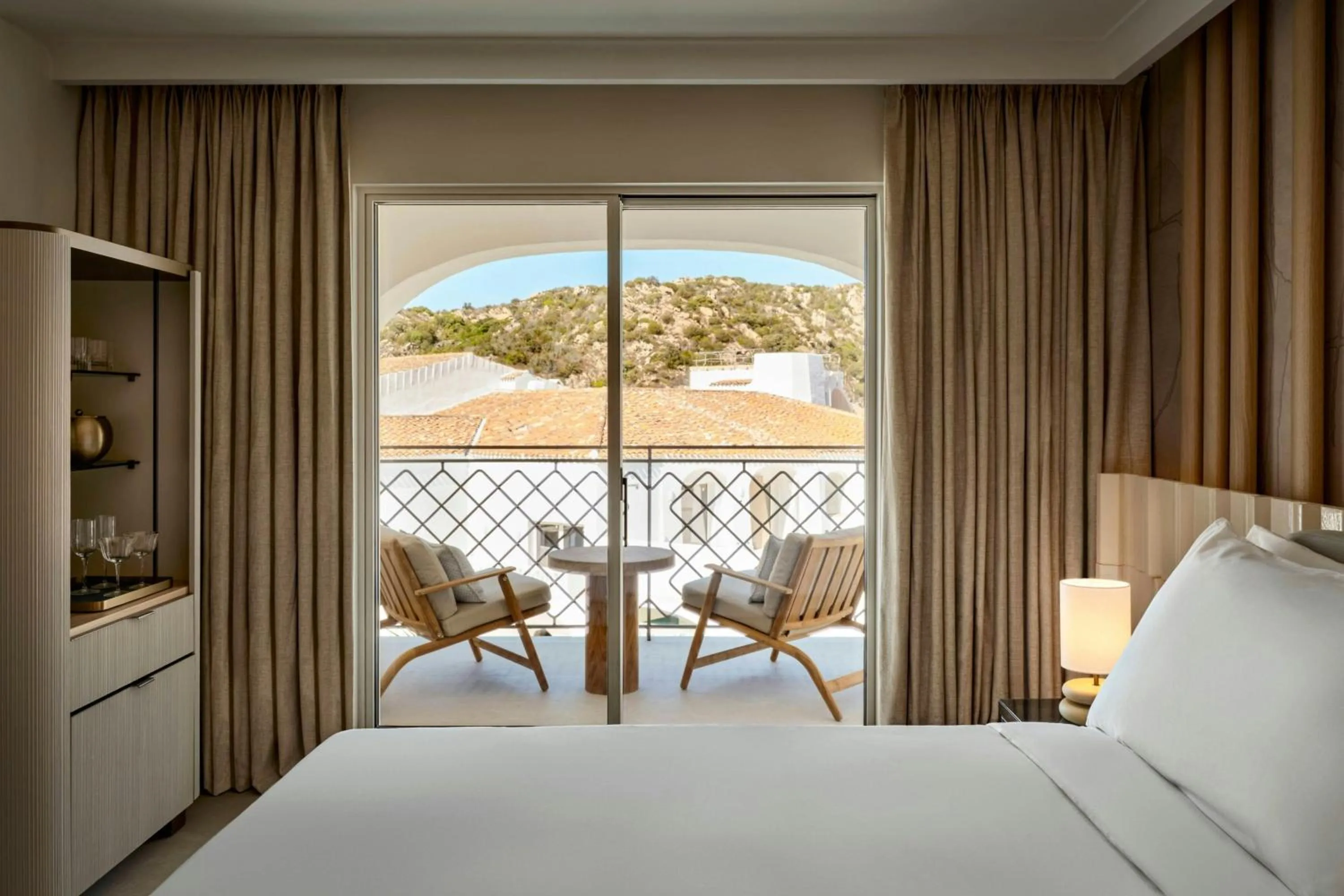 Photo of the whole room, Bed in W Sardinia - Poltu Quatu