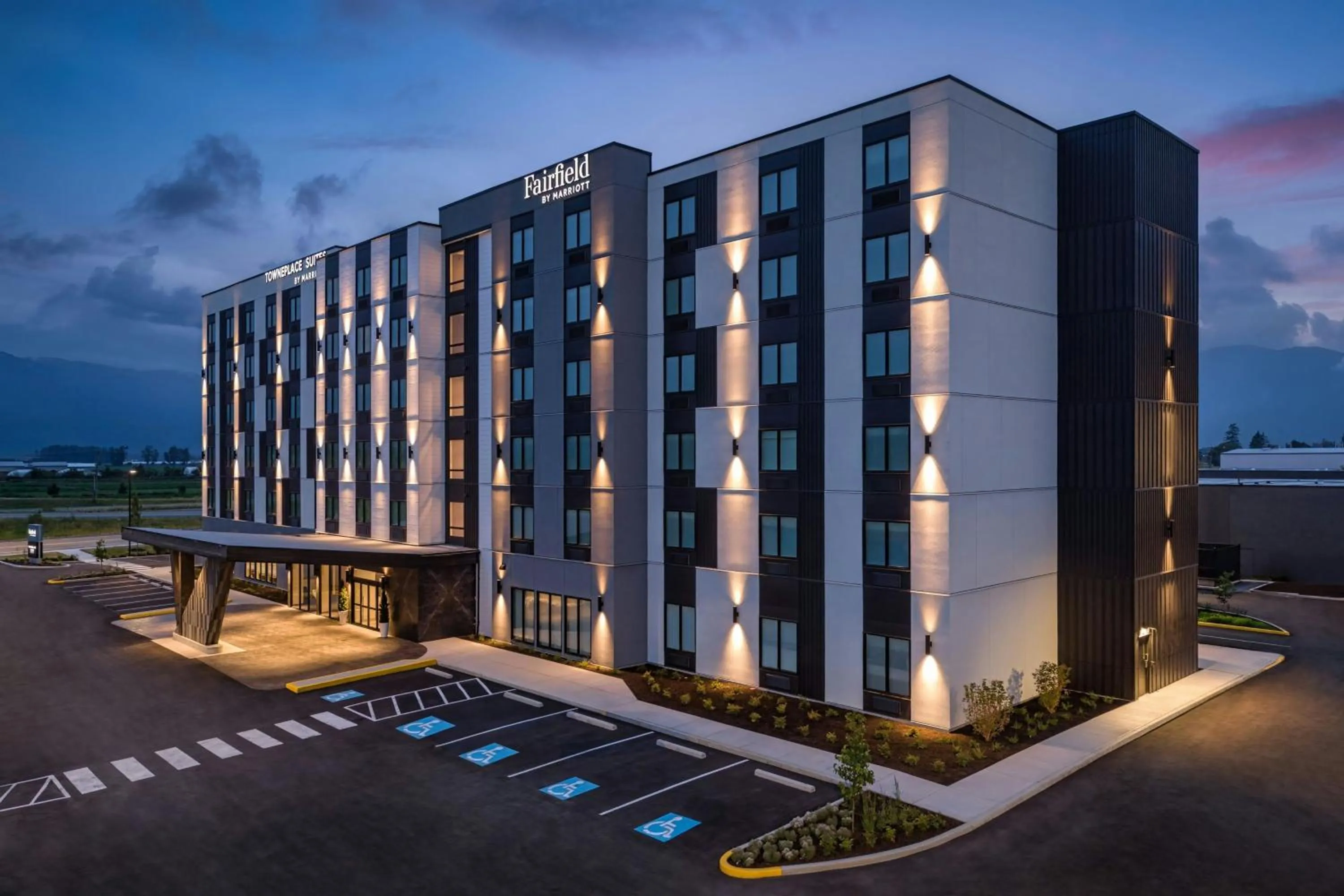 Property building in Fairfield Inn & Suites by Marriott Chilliwack