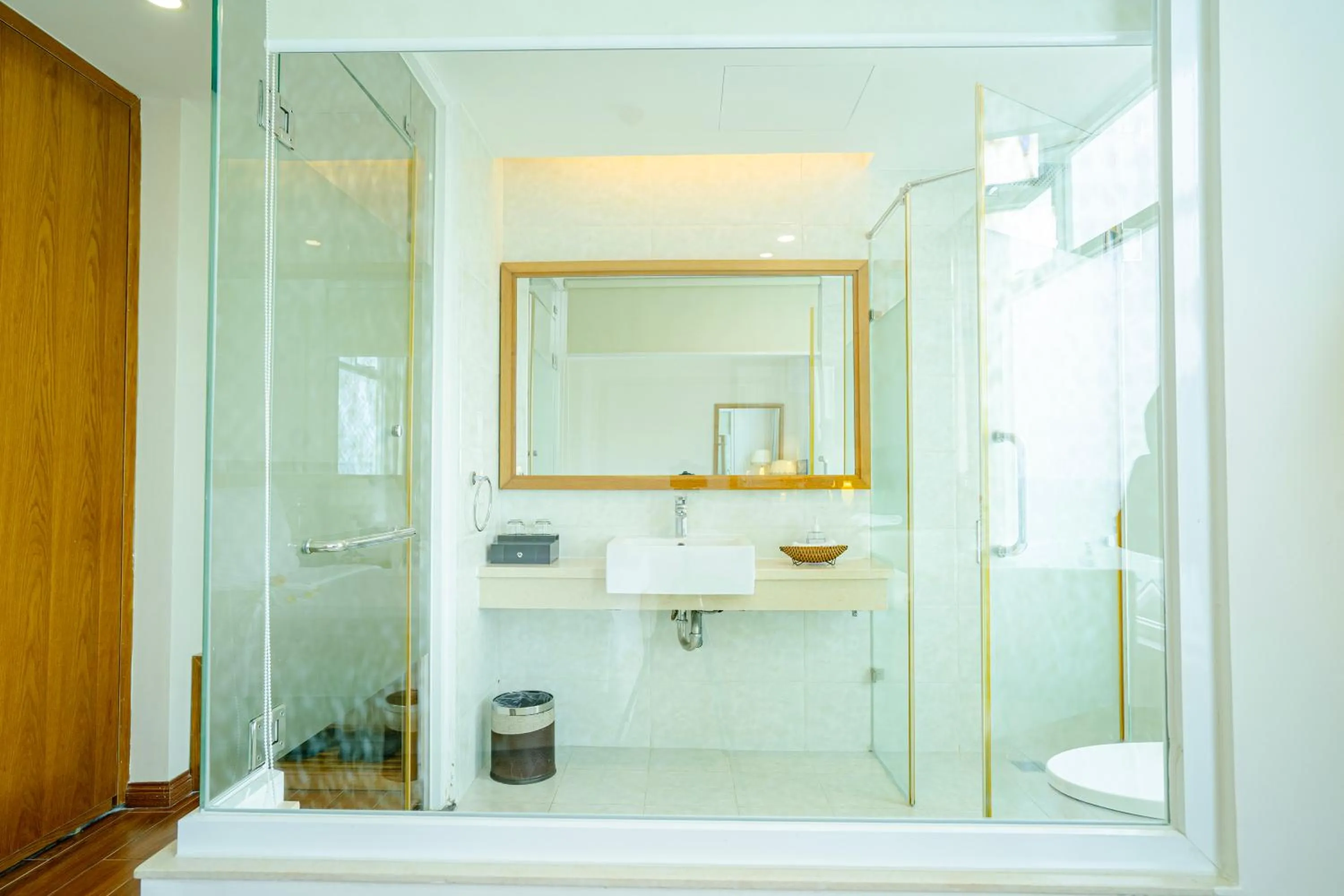 Glamour Hotel Nha Trang