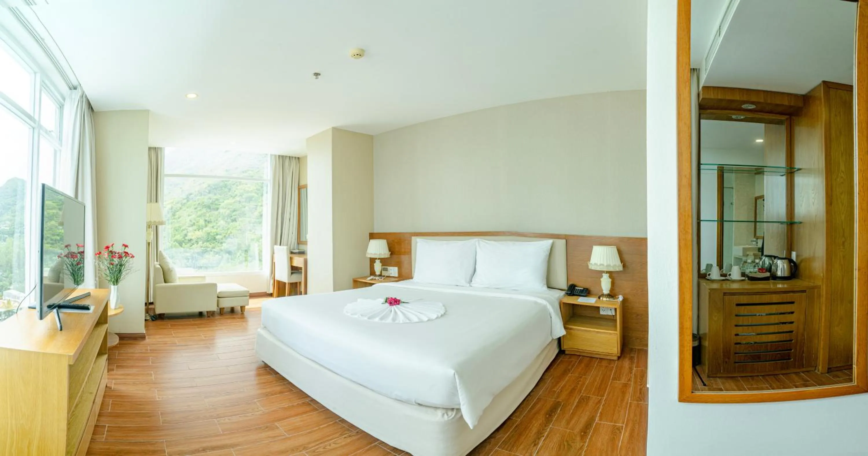Bed in Glamour Hotel Nha Trang