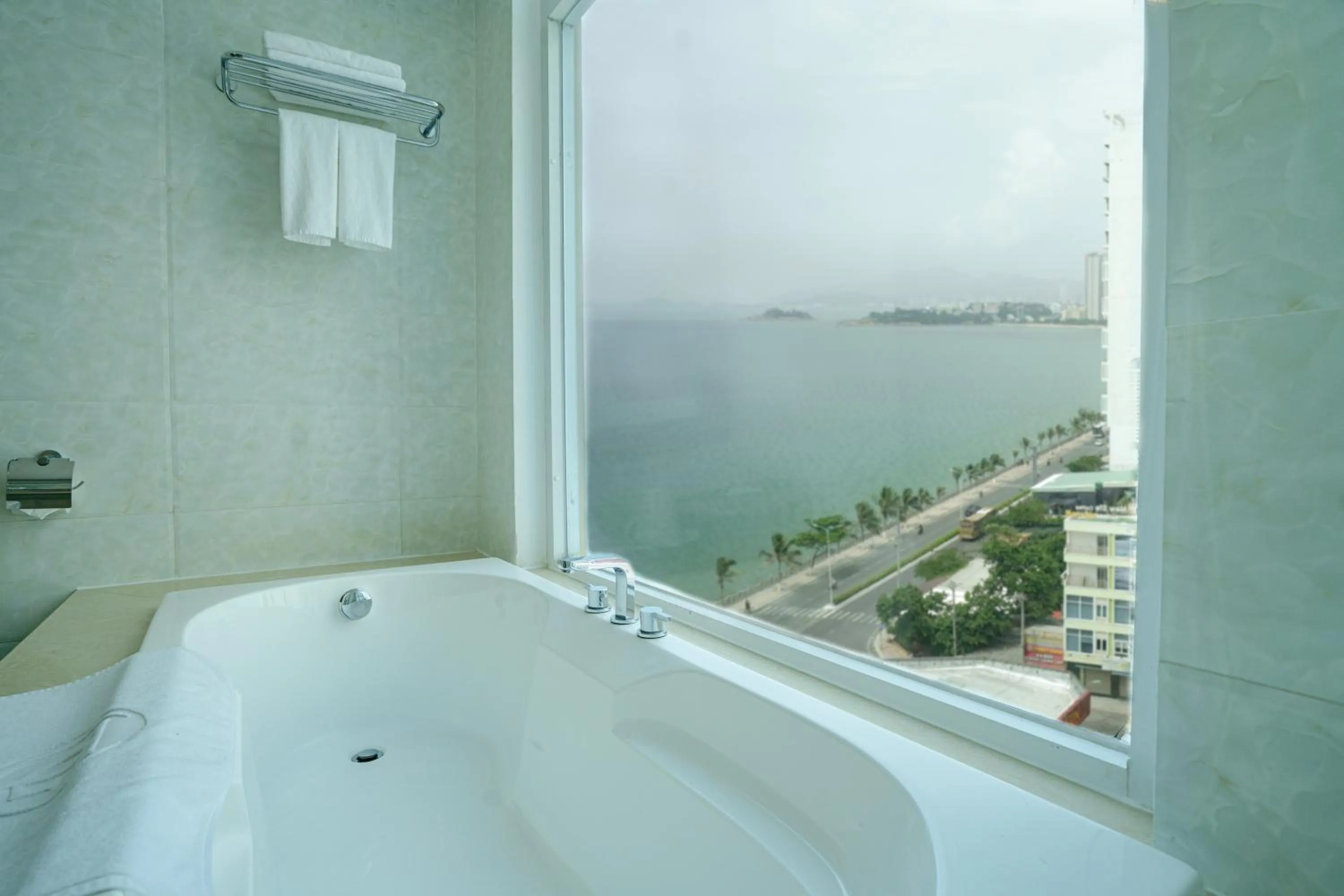 Glamour Hotel Nha Trang