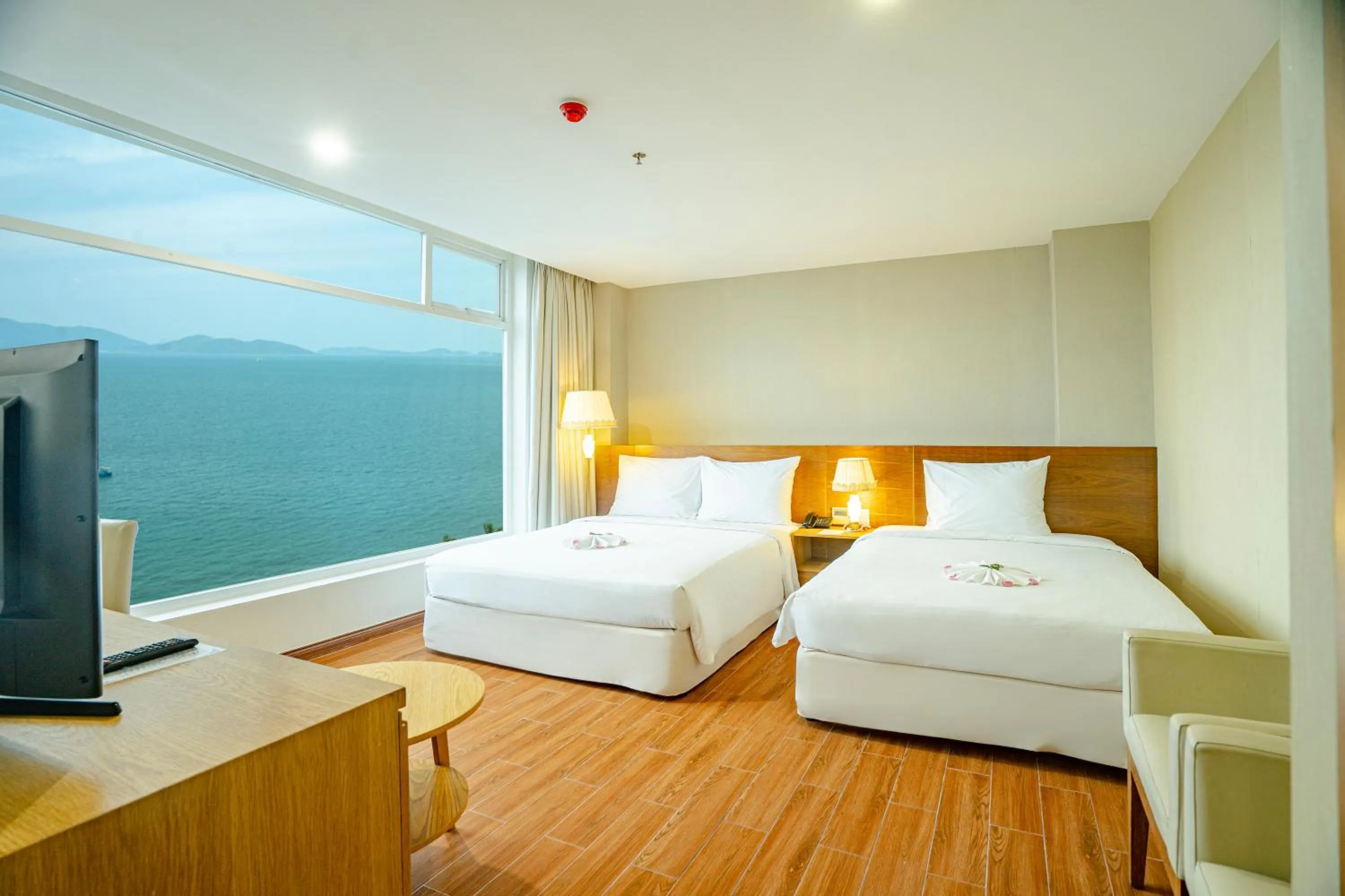 Bed in Glamour Hotel Nha Trang