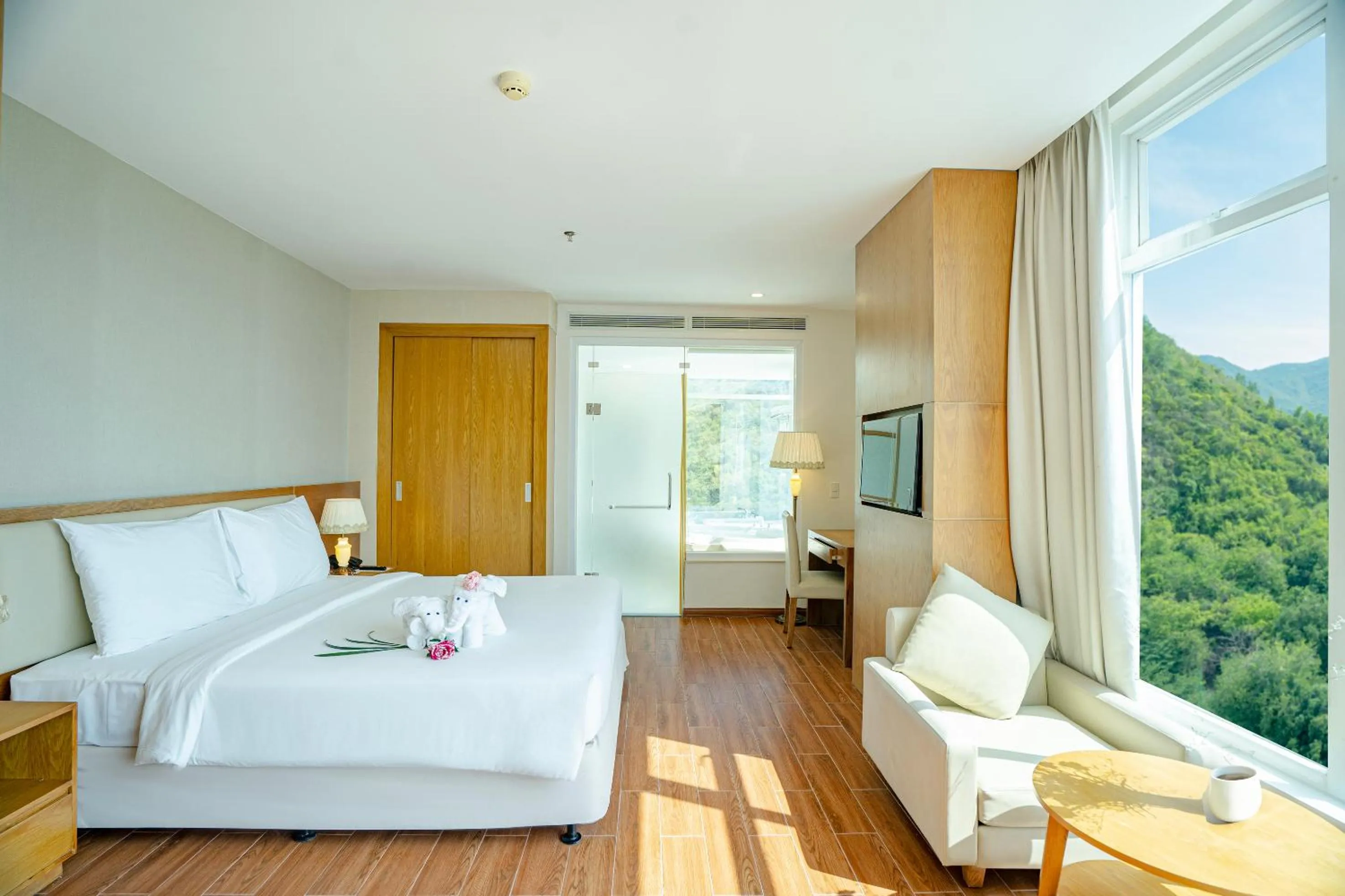 Bed in Glamour Hotel Nha Trang