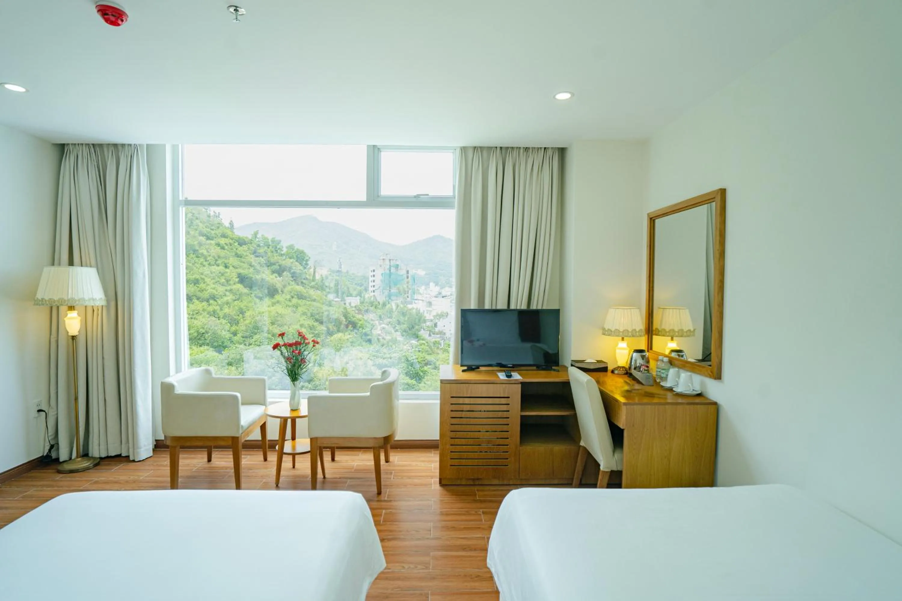 Bed in Glamour Hotel Nha Trang