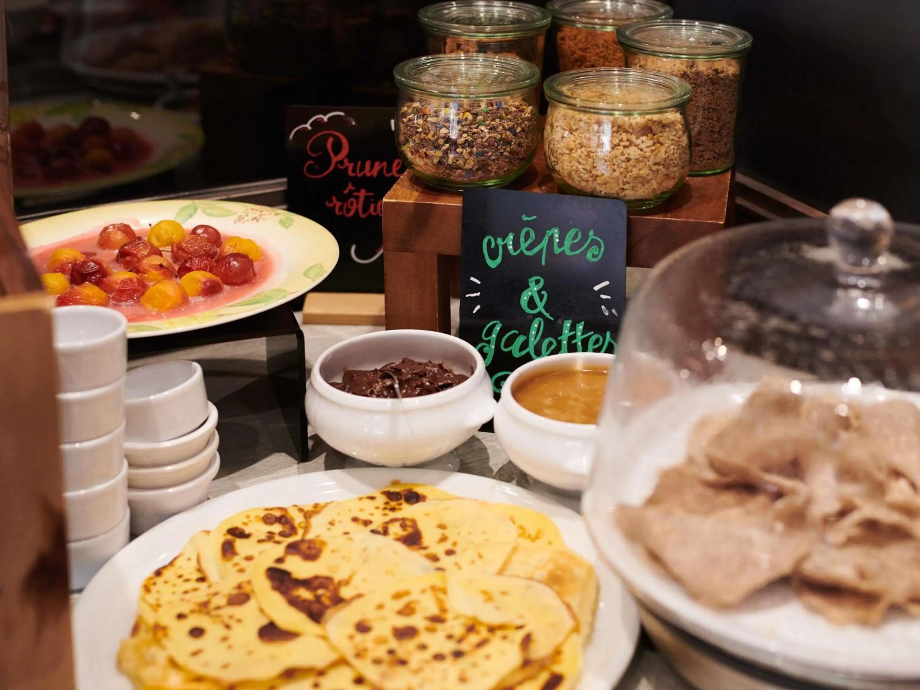 Breakfast in Greet Hôtel Saint-Nazaire Trignac Nouvelle Marque du Groupe Accor