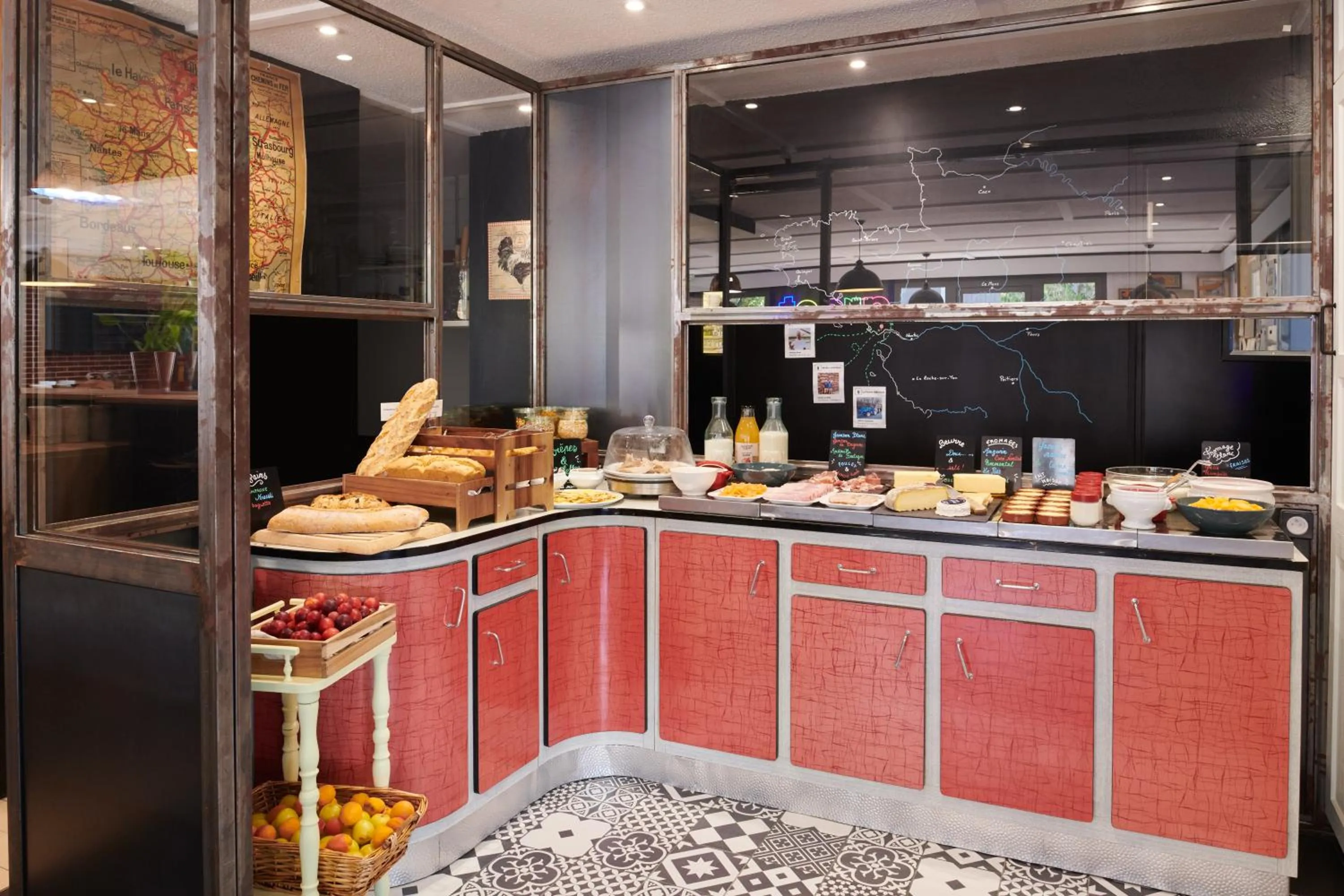 Breakfast in Greet Hôtel Saint-Nazaire Trignac Nouvelle Marque du Groupe Accor