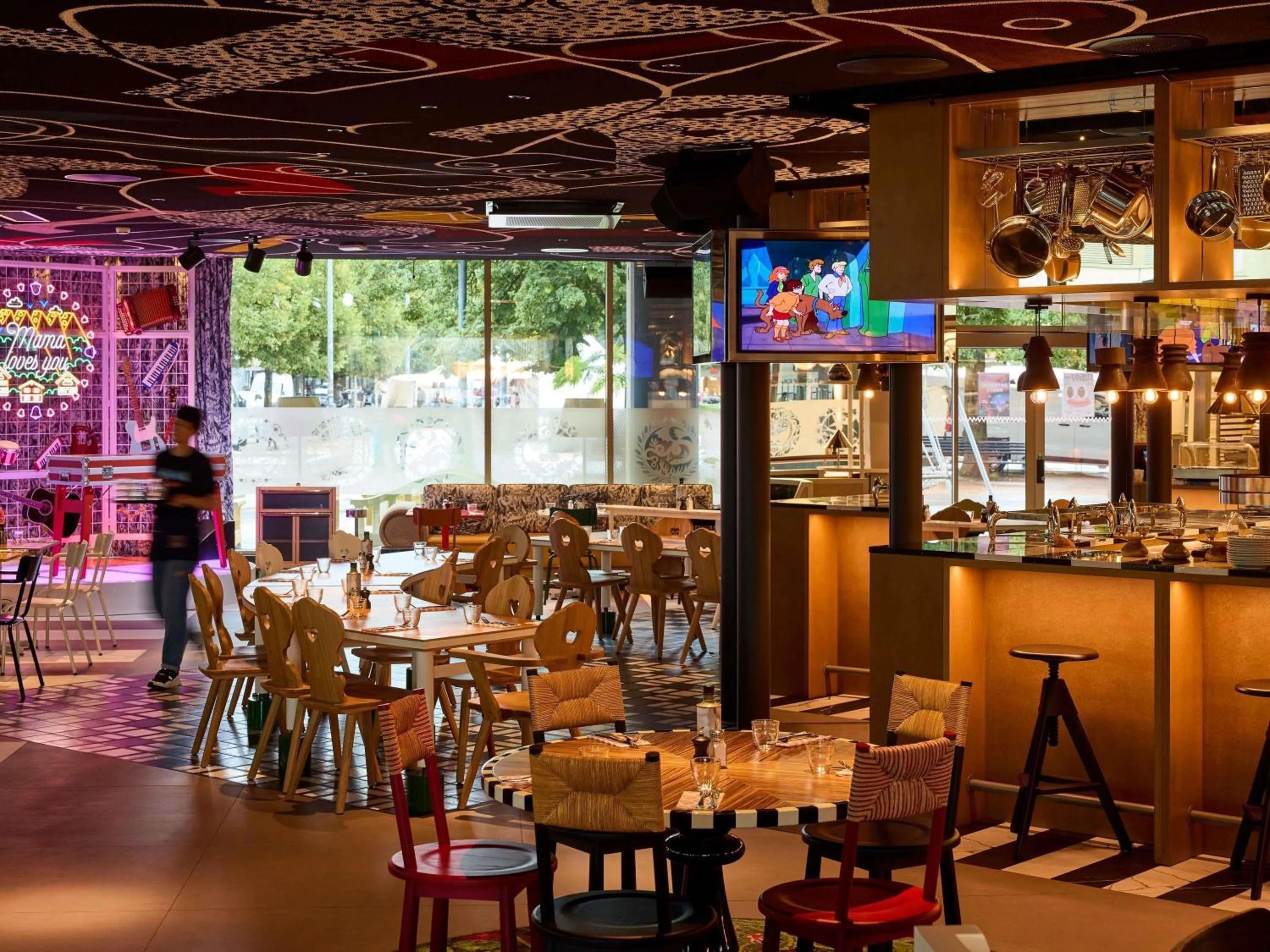 Restaurant/places to eat in Mama Shelter Zurich