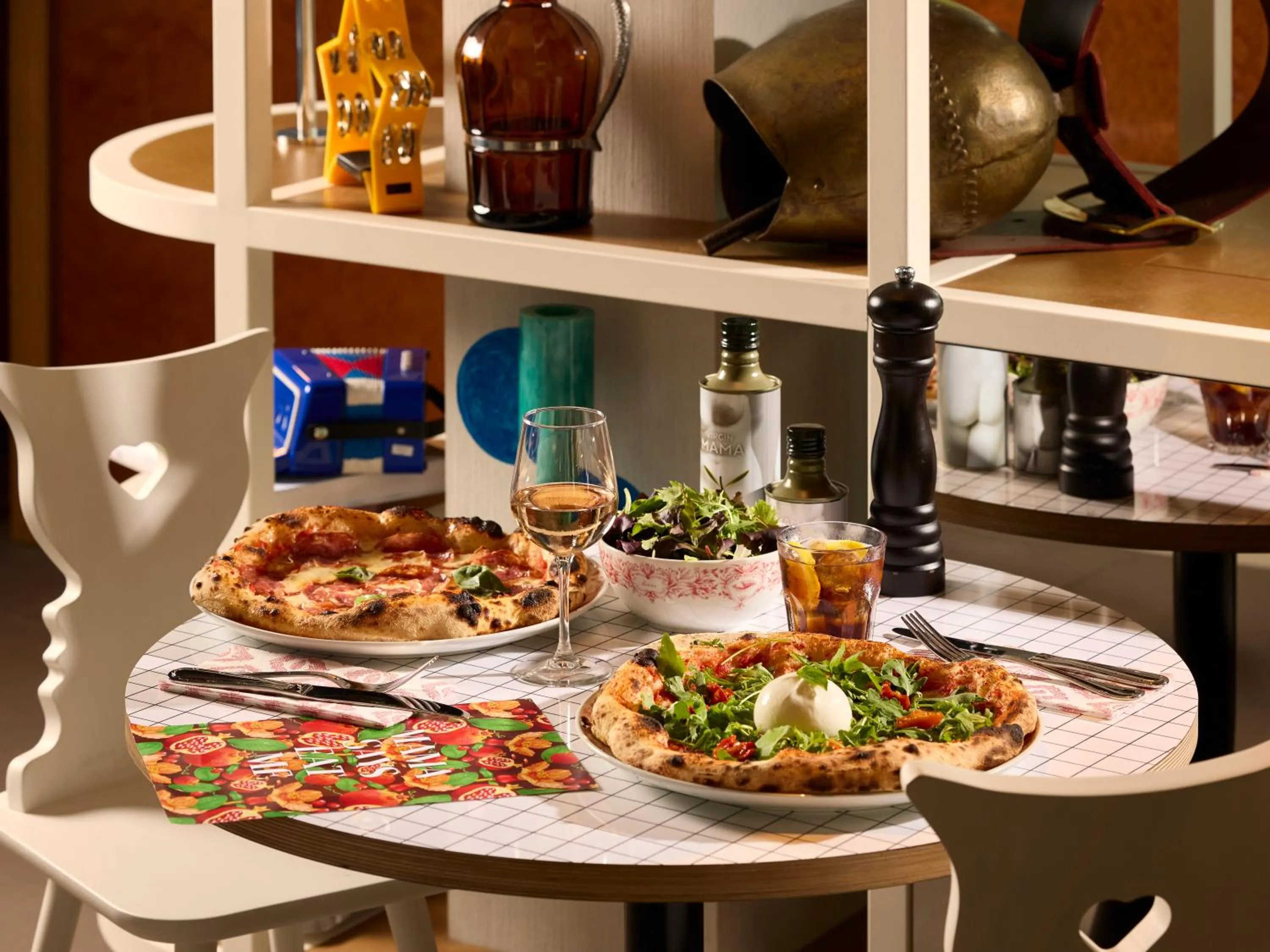 Restaurant/places to eat in Mama Shelter Zurich