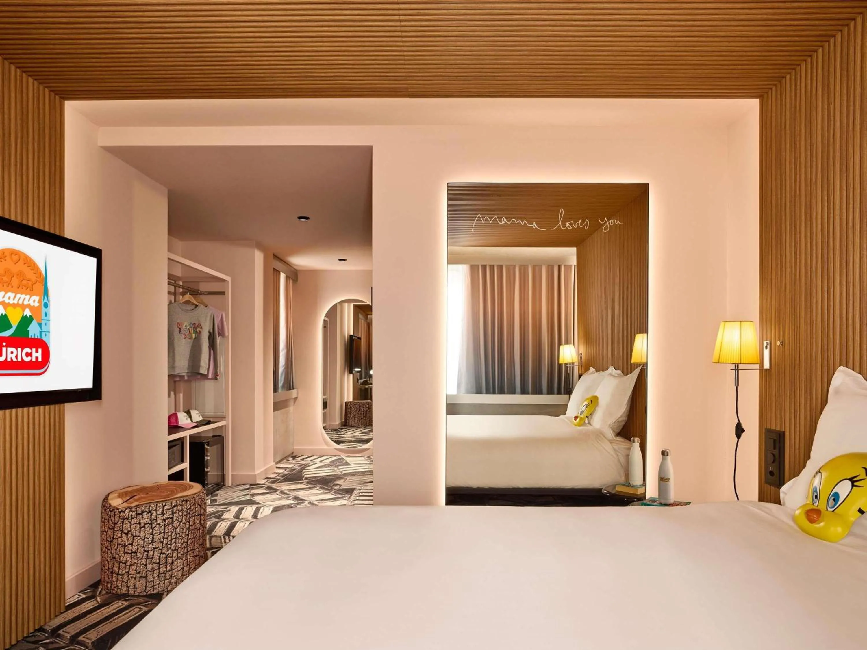 Bedroom, Bed in Mama Shelter Zurich