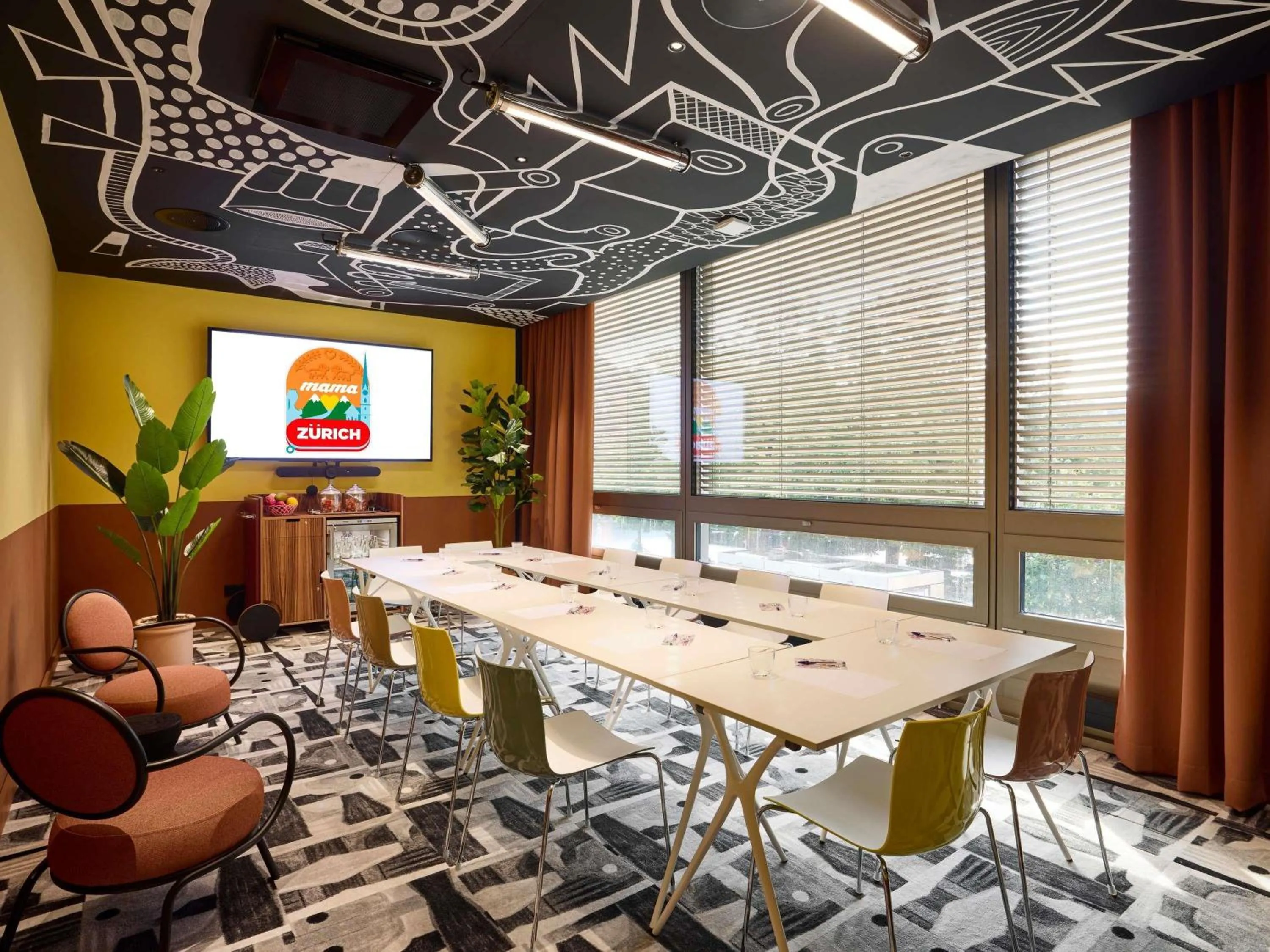 Meeting/conference room in Mama Shelter Zurich