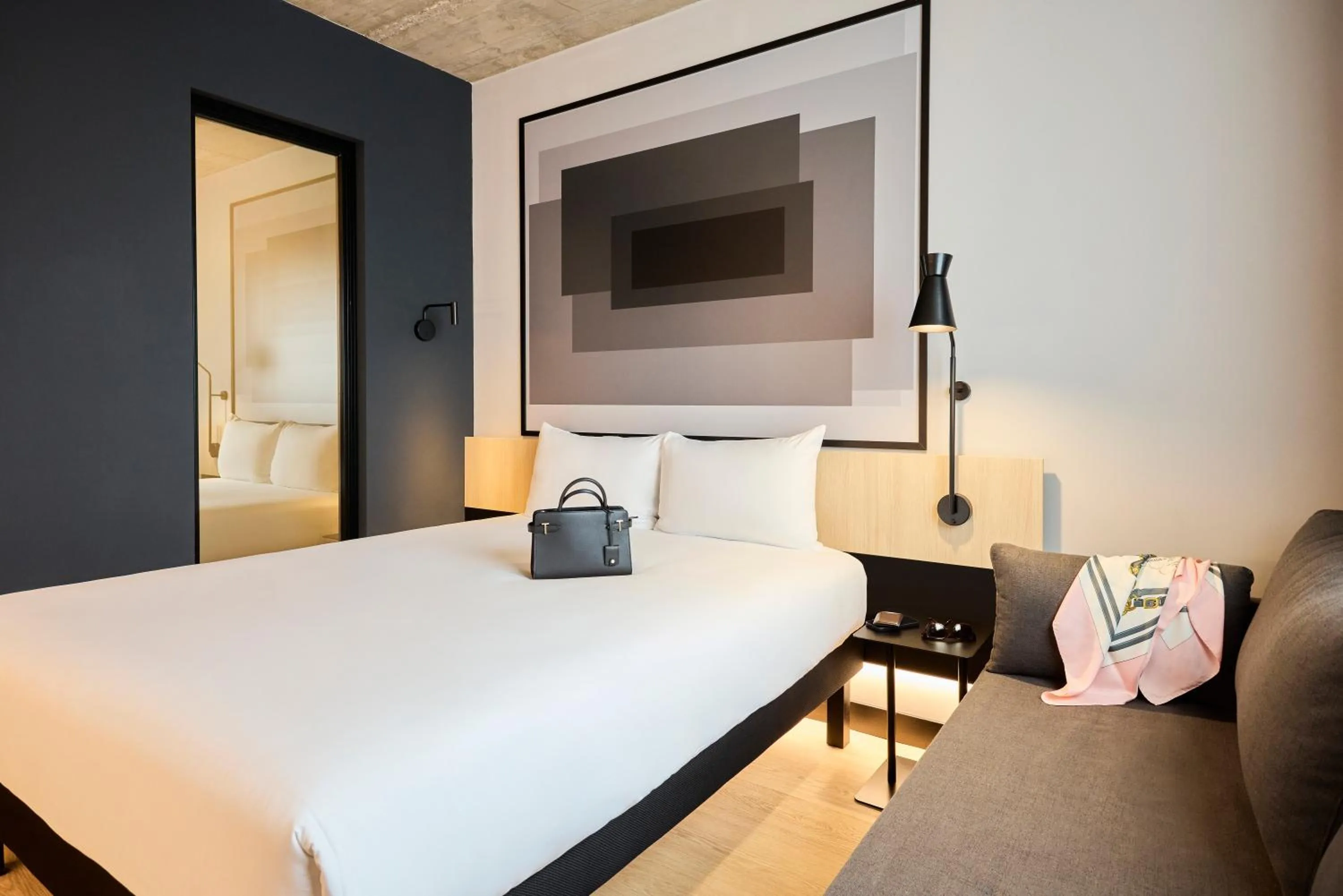 Bed in ibis Madrid Norte Las Tablas
