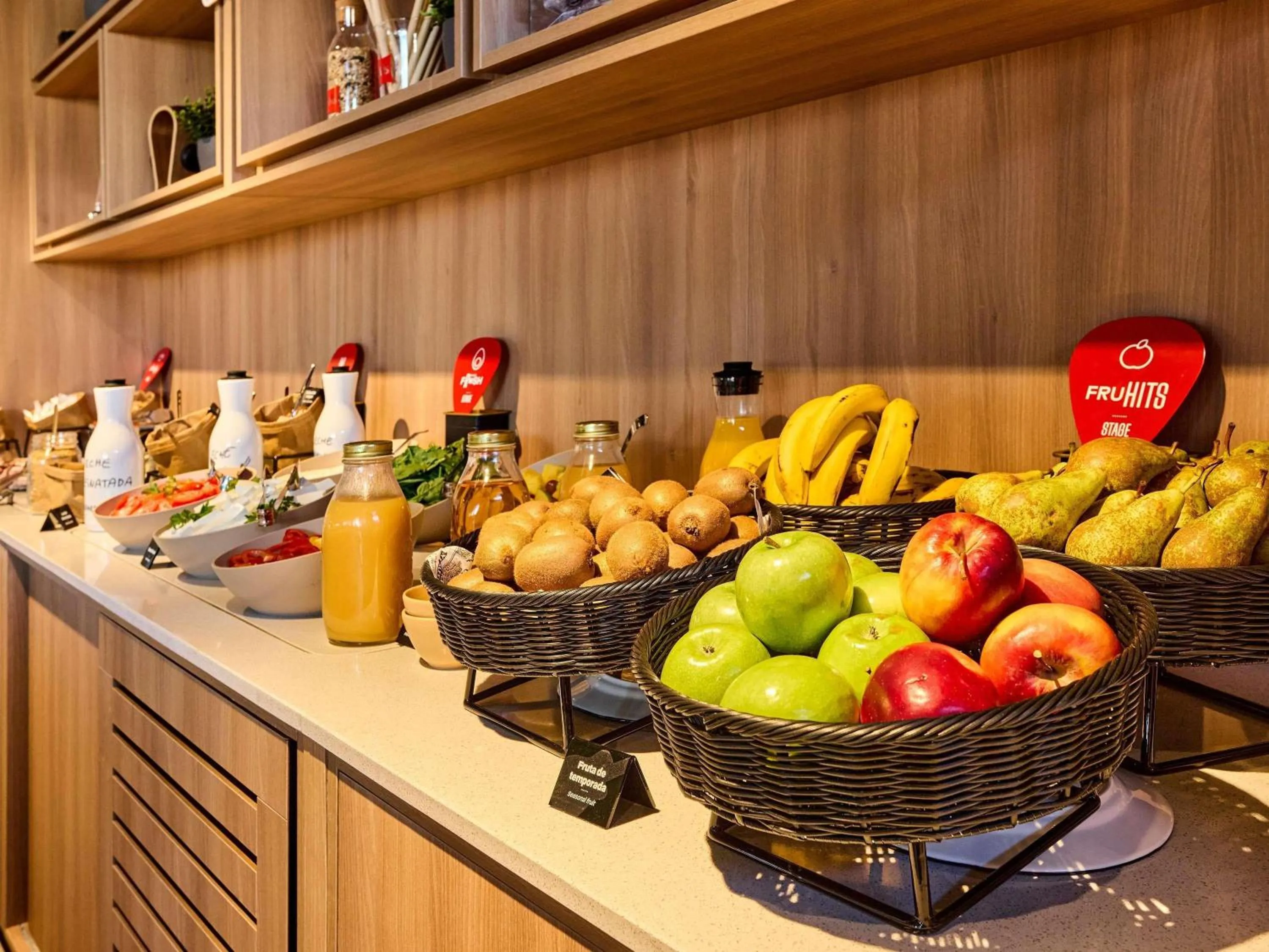 Breakfast in ibis Madrid Norte Las Tablas