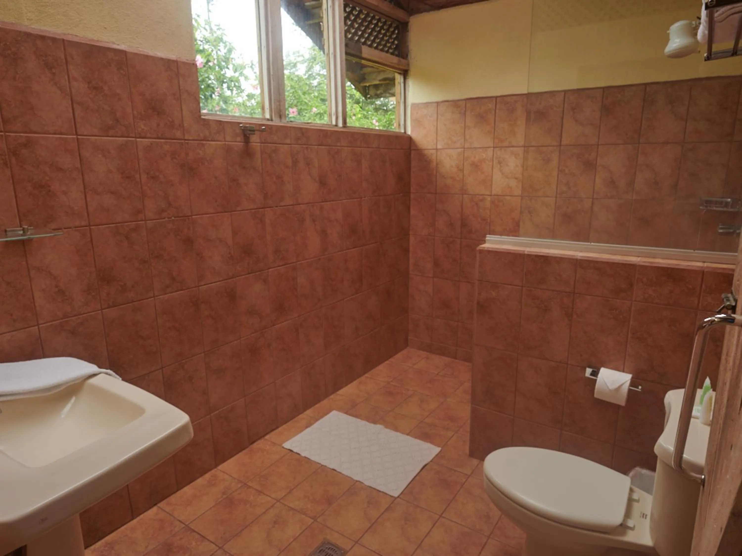 Bathroom in Santa Maria Volcano Lodge Hotel & Restaurante