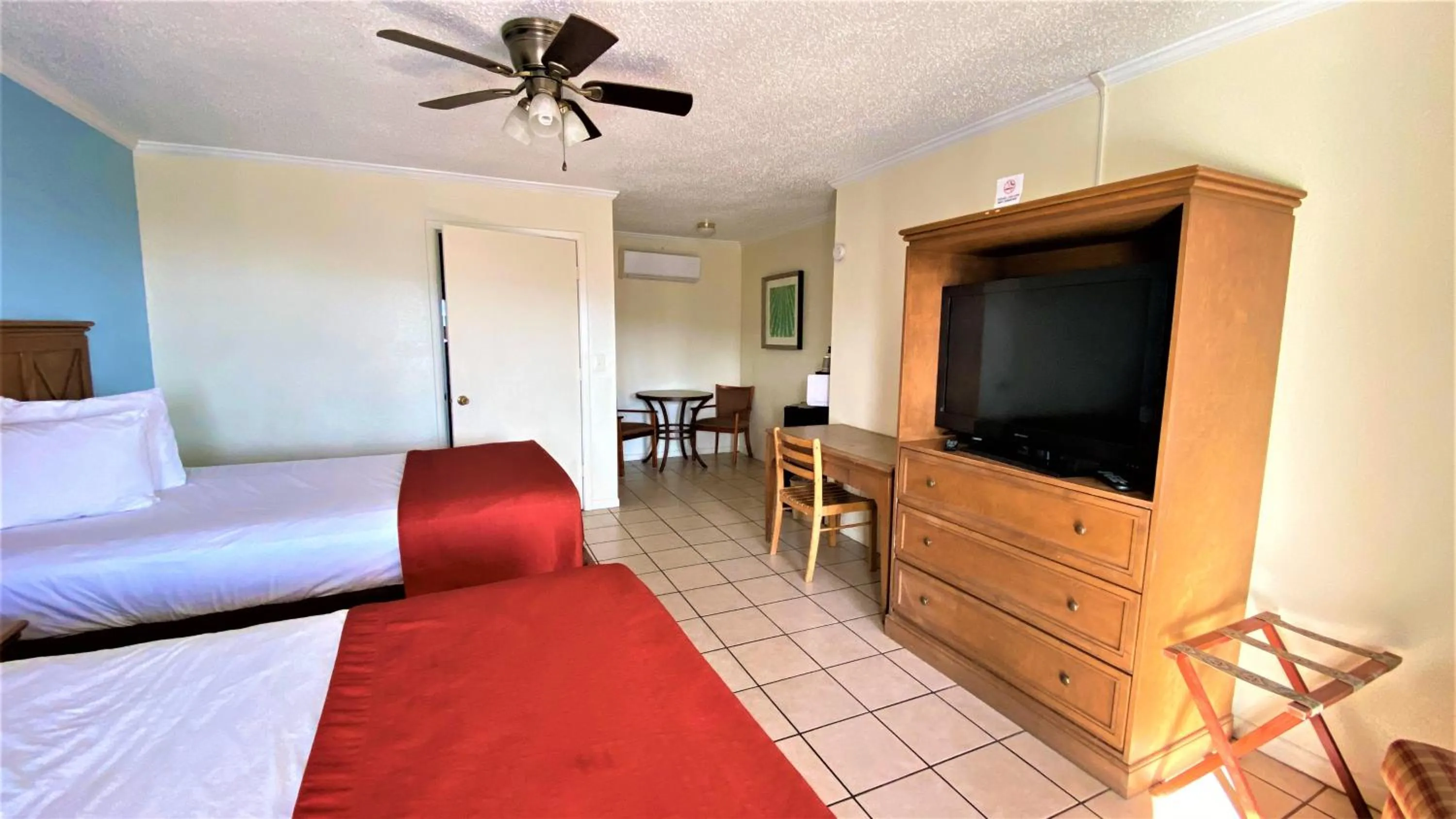 Bedroom, Bed in OYO Hotel Rockport- Bay View