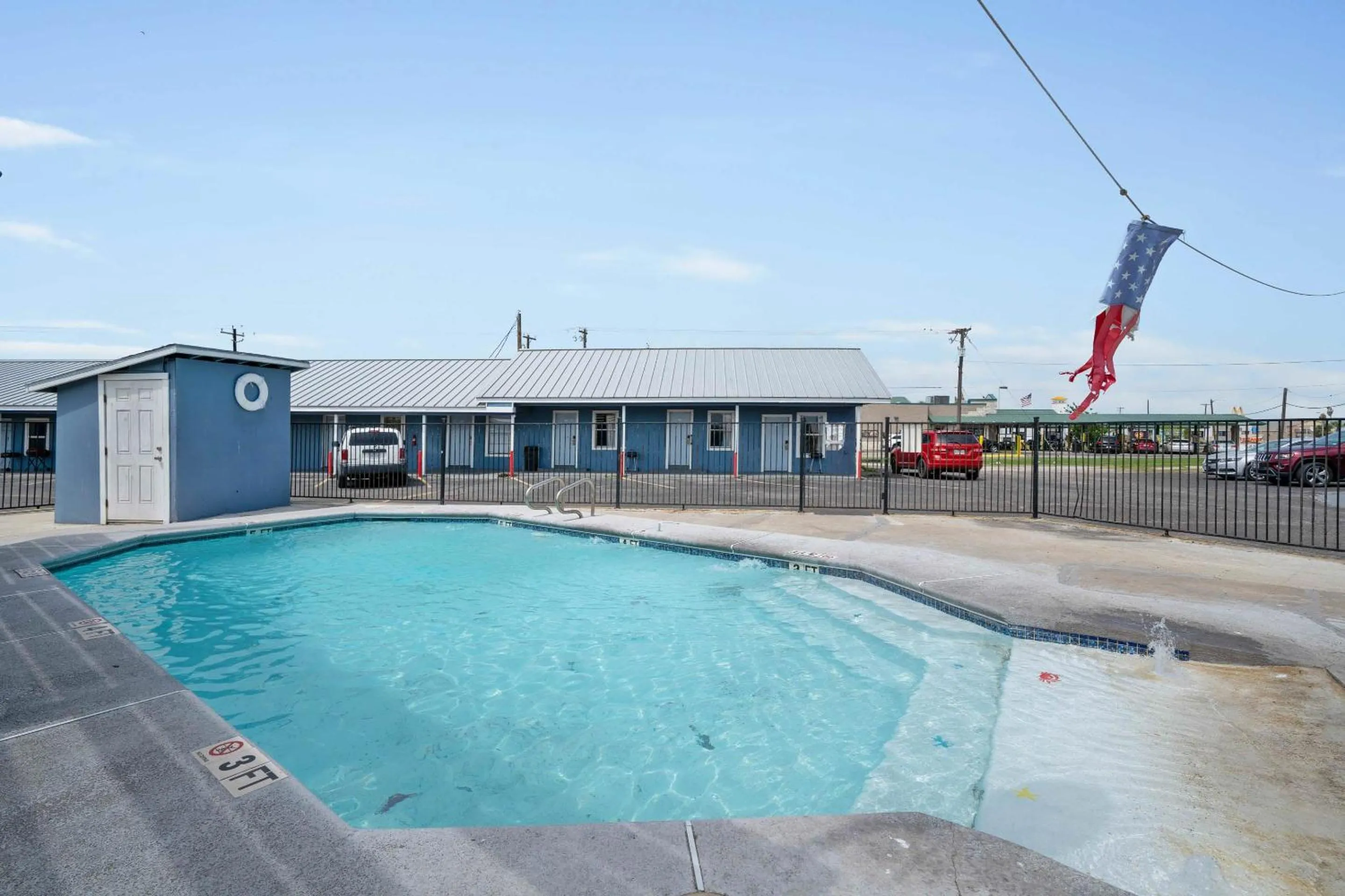 Swimming pool in OYO Hotel Rockport- Bay View