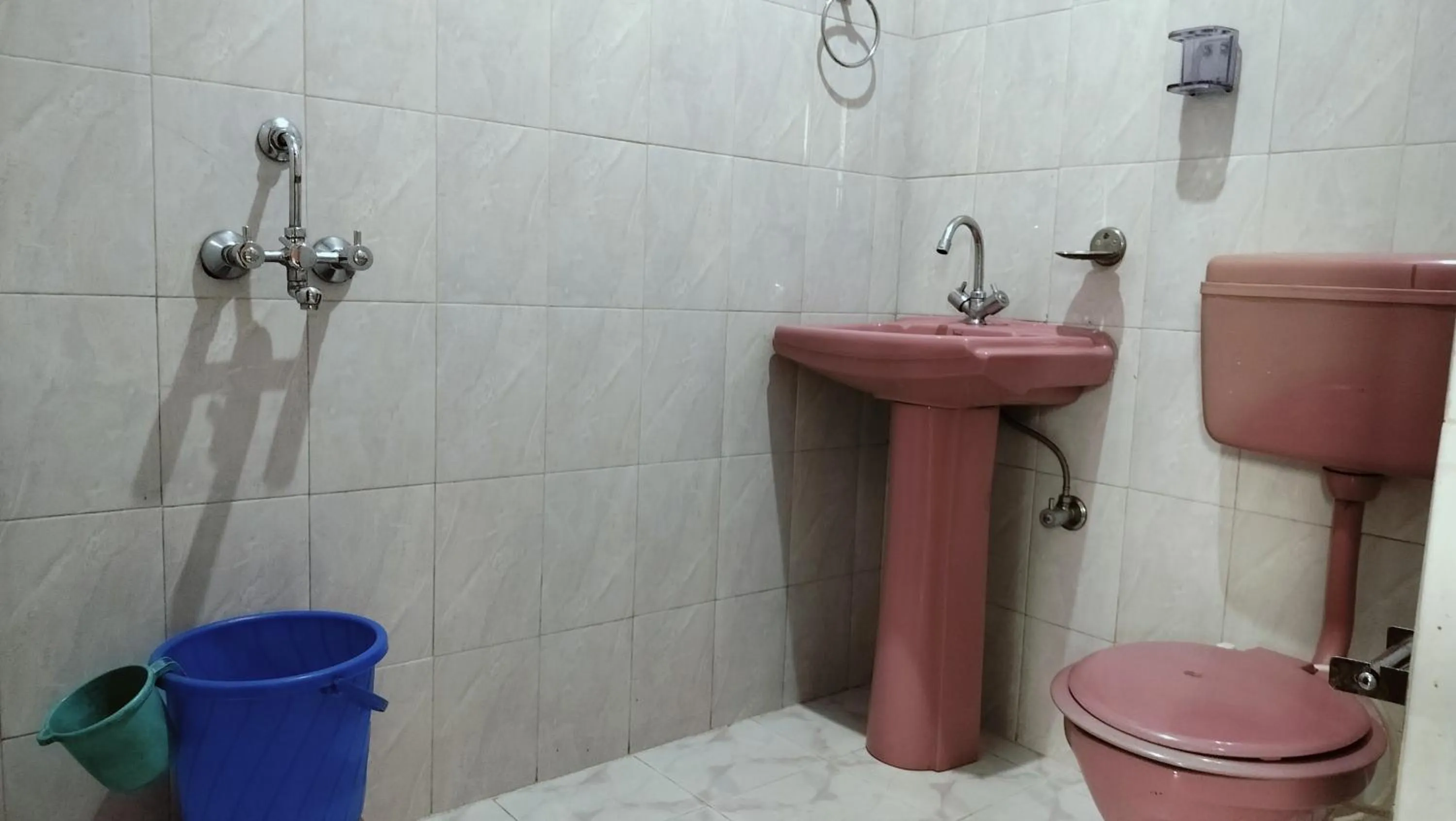 Adventure Inn 20 Metre from Swimming Pool