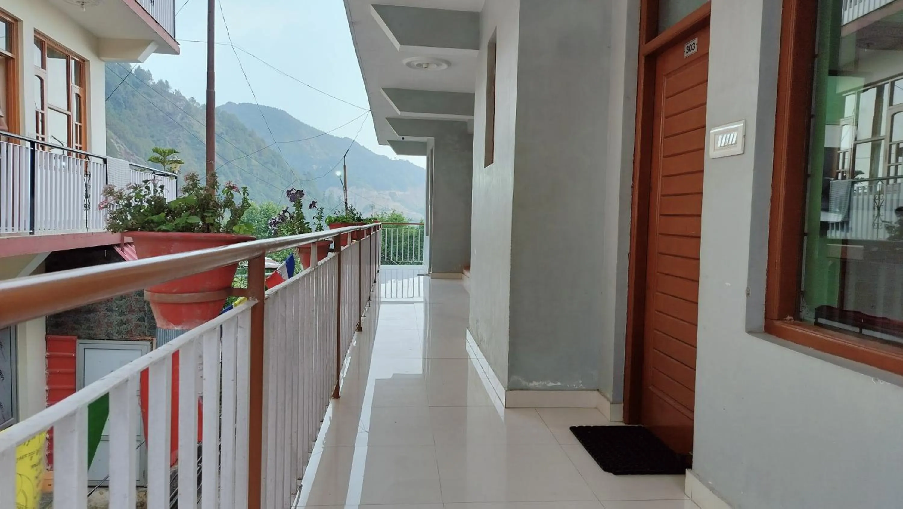 Adventure Inn 20 Metre from Swimming Pool