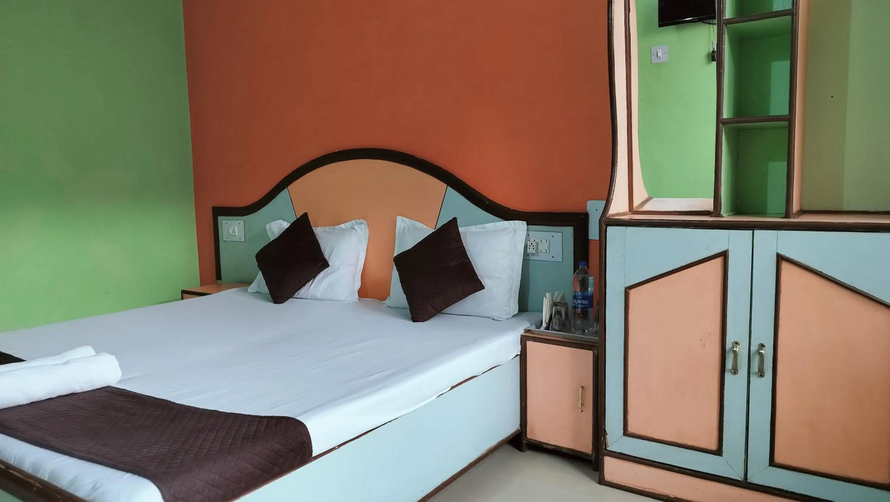 Bed in Adventure Inn 20 Metre from Swimming Pool