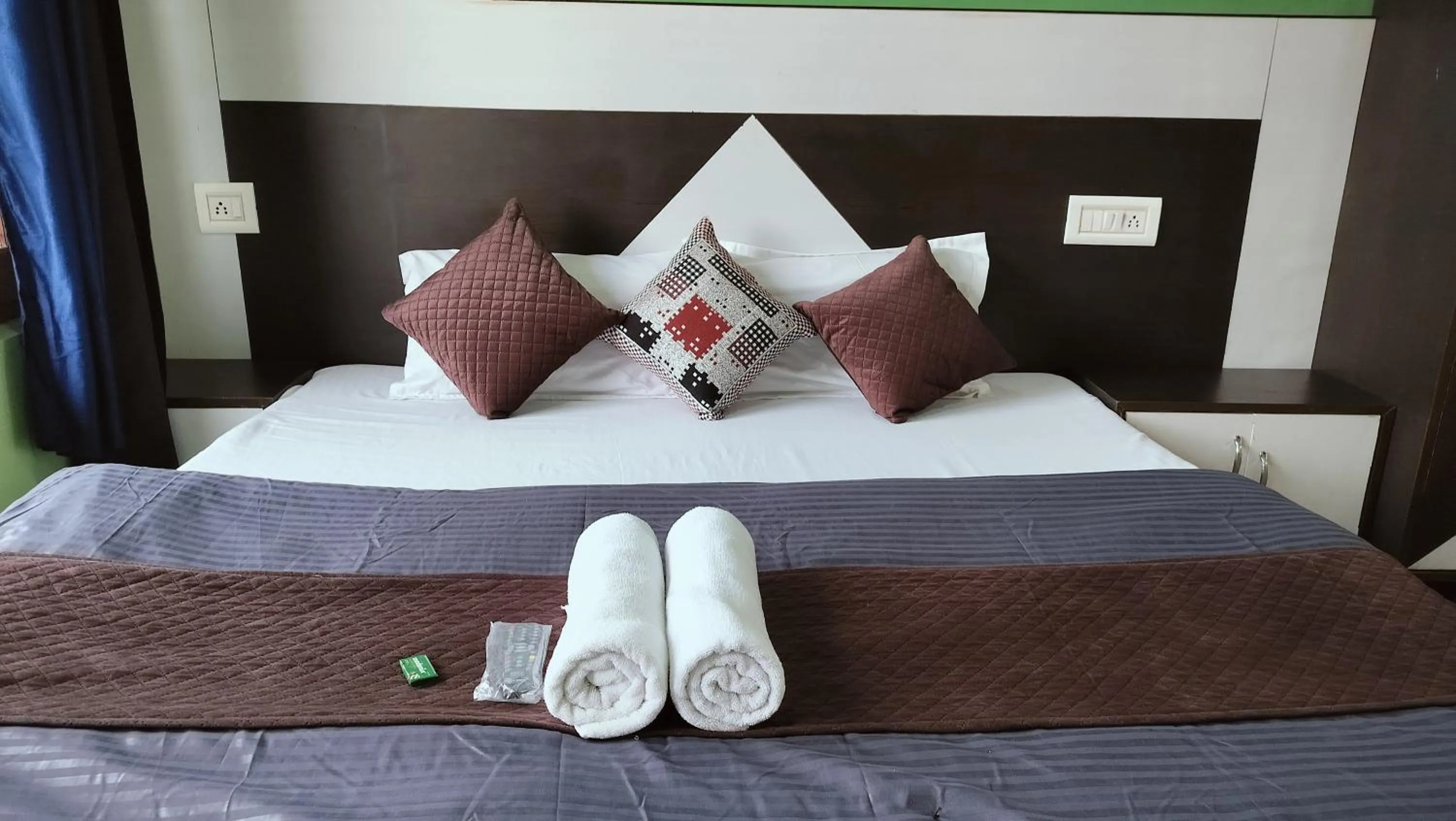 Bed in Adventure Inn 20 Metre from Swimming Pool