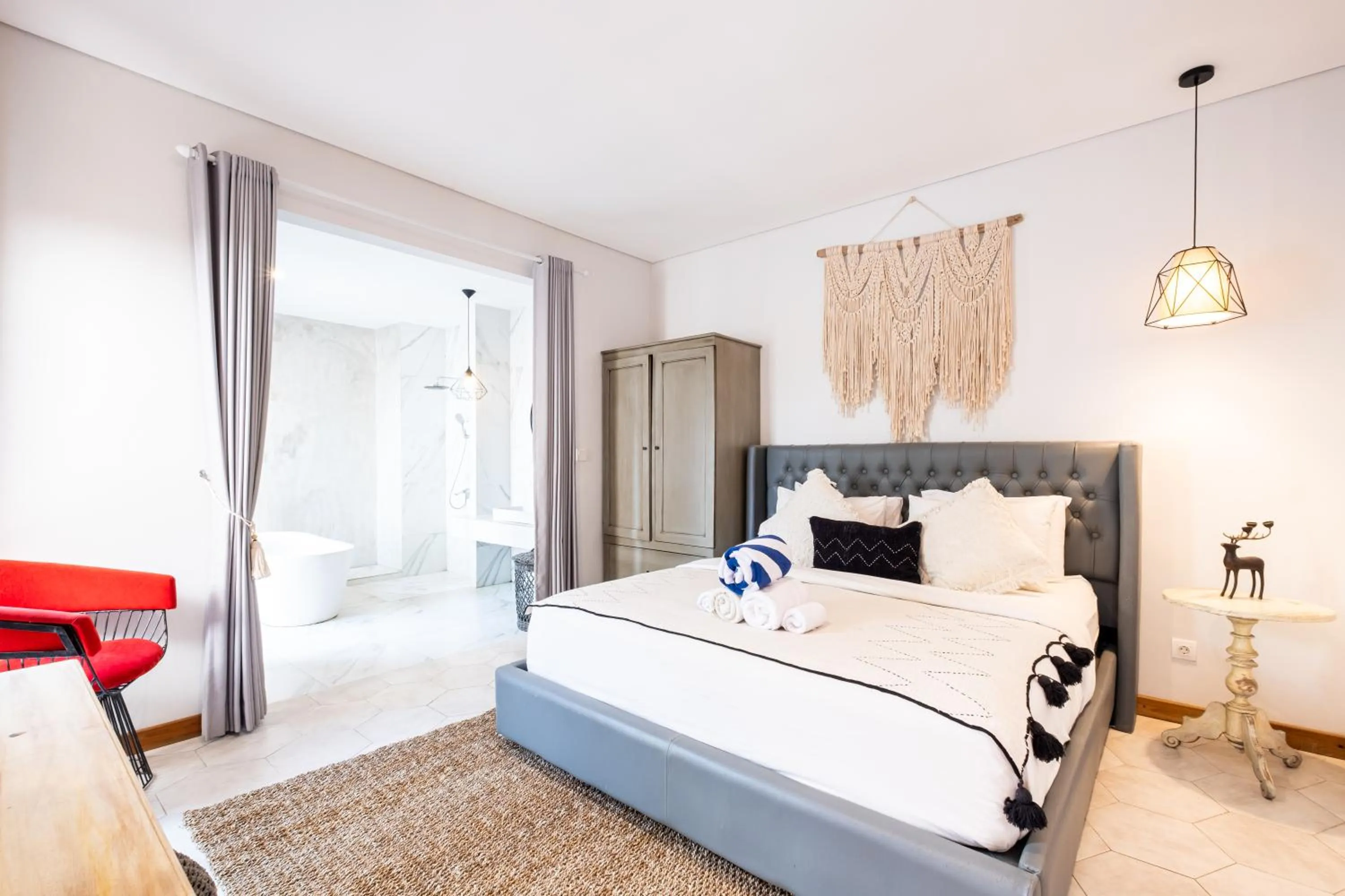 Bedroom, Bed in Kakul Vila