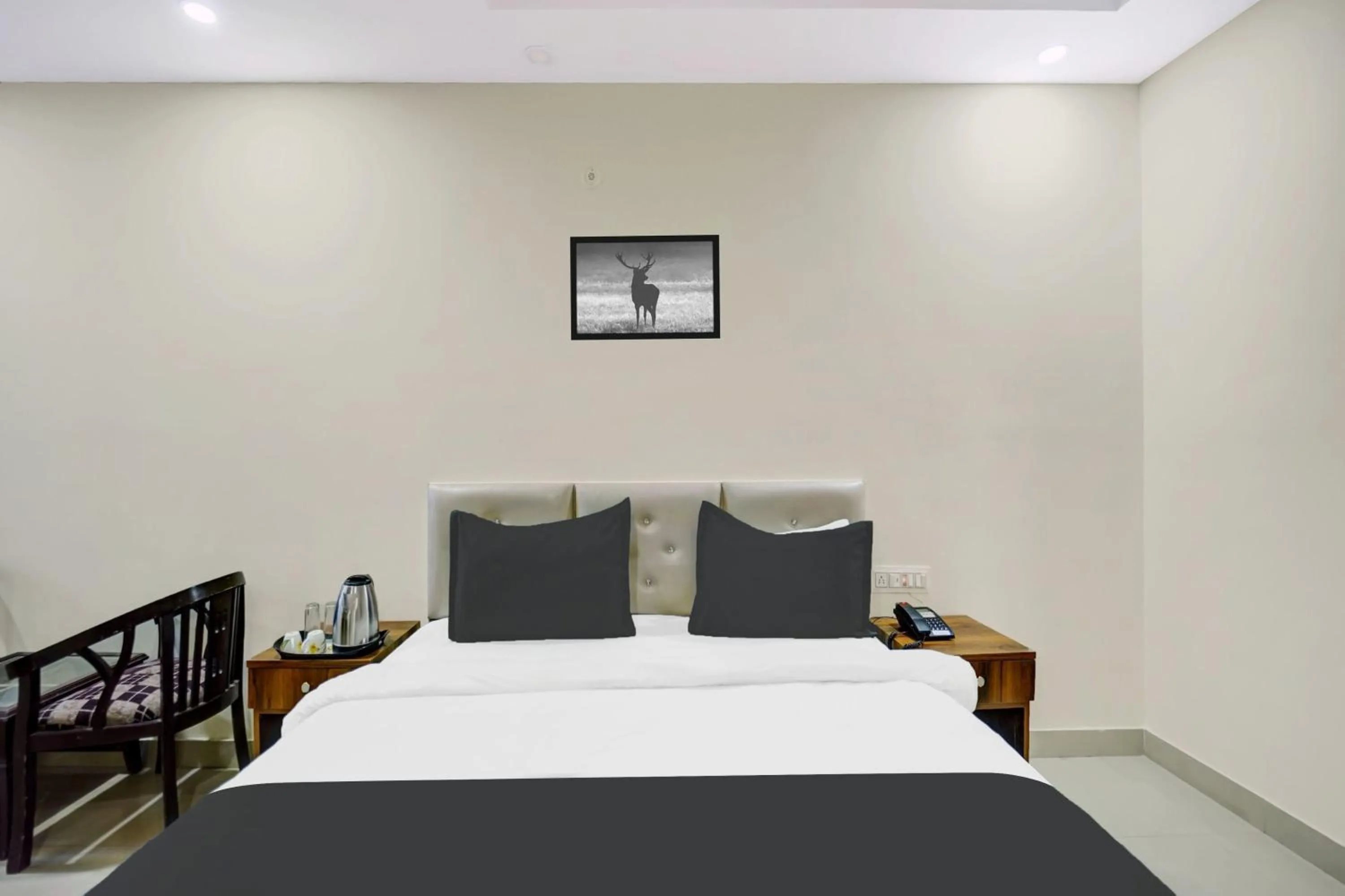 Bedroom, Bed in Super Collection O Rajeev Nagar Near Atal Path Formerly Vinayaka