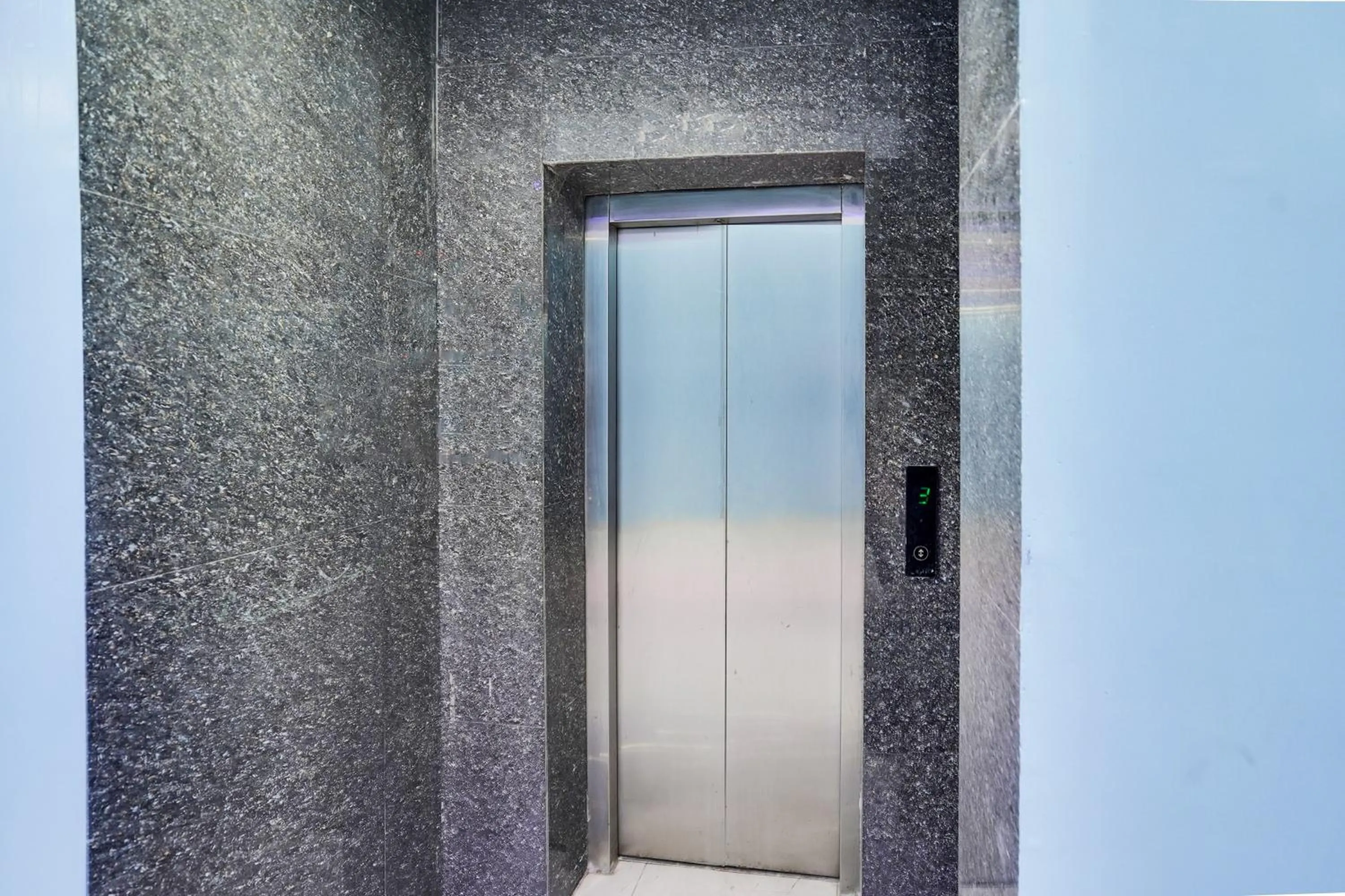 Lobby or reception in Super Townhouse Butler Road Near Maripur Chowk