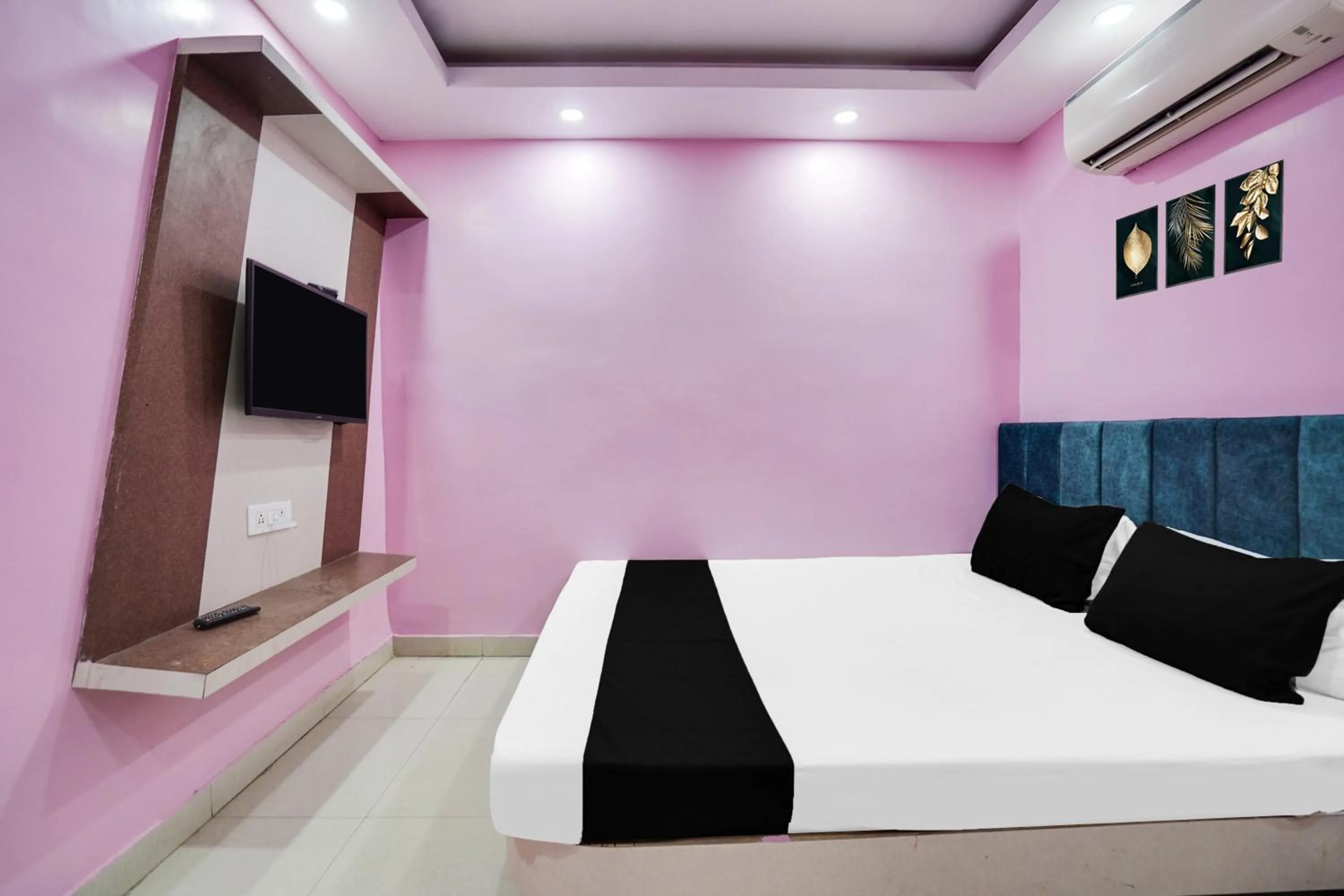 Lobby or reception, Bed in Super Townhouse Butler Road Near Maripur Chowk