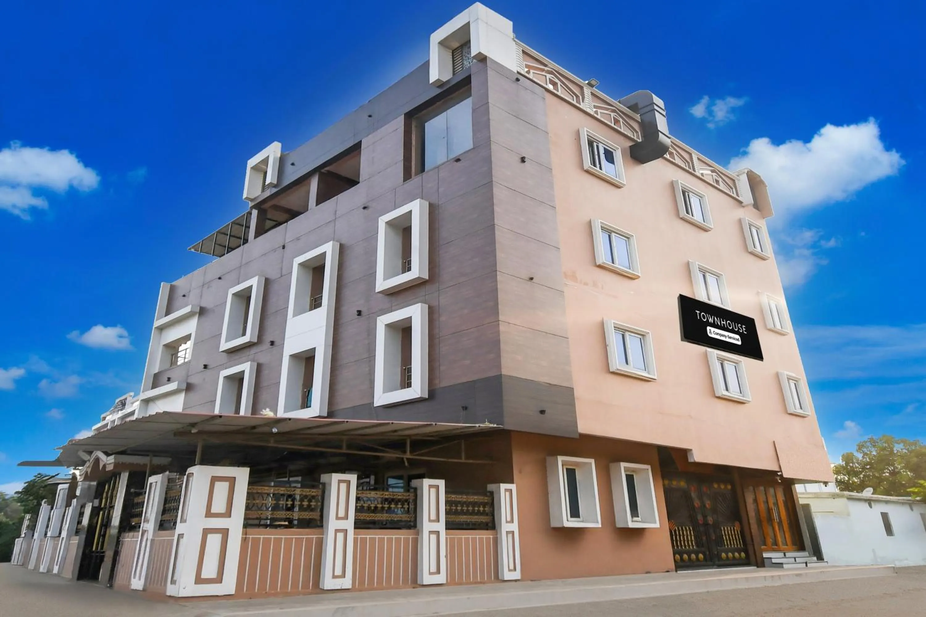 Facade/entrance in Super Townhouse Puri Formerly Hotel Narashingha