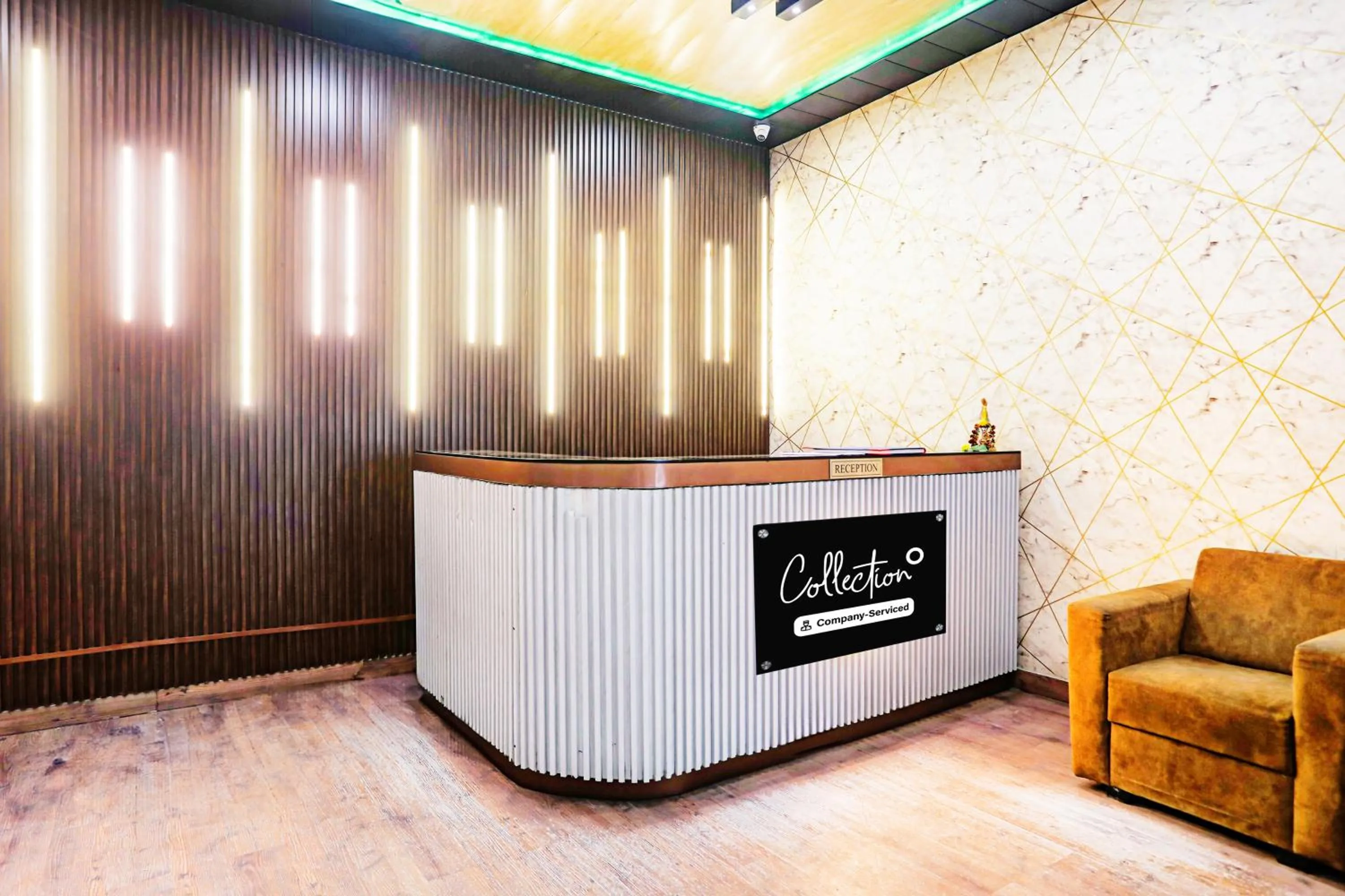 Lobby or reception in Super Collection O Jagannath Mandir Road Formerly Paradise Residency