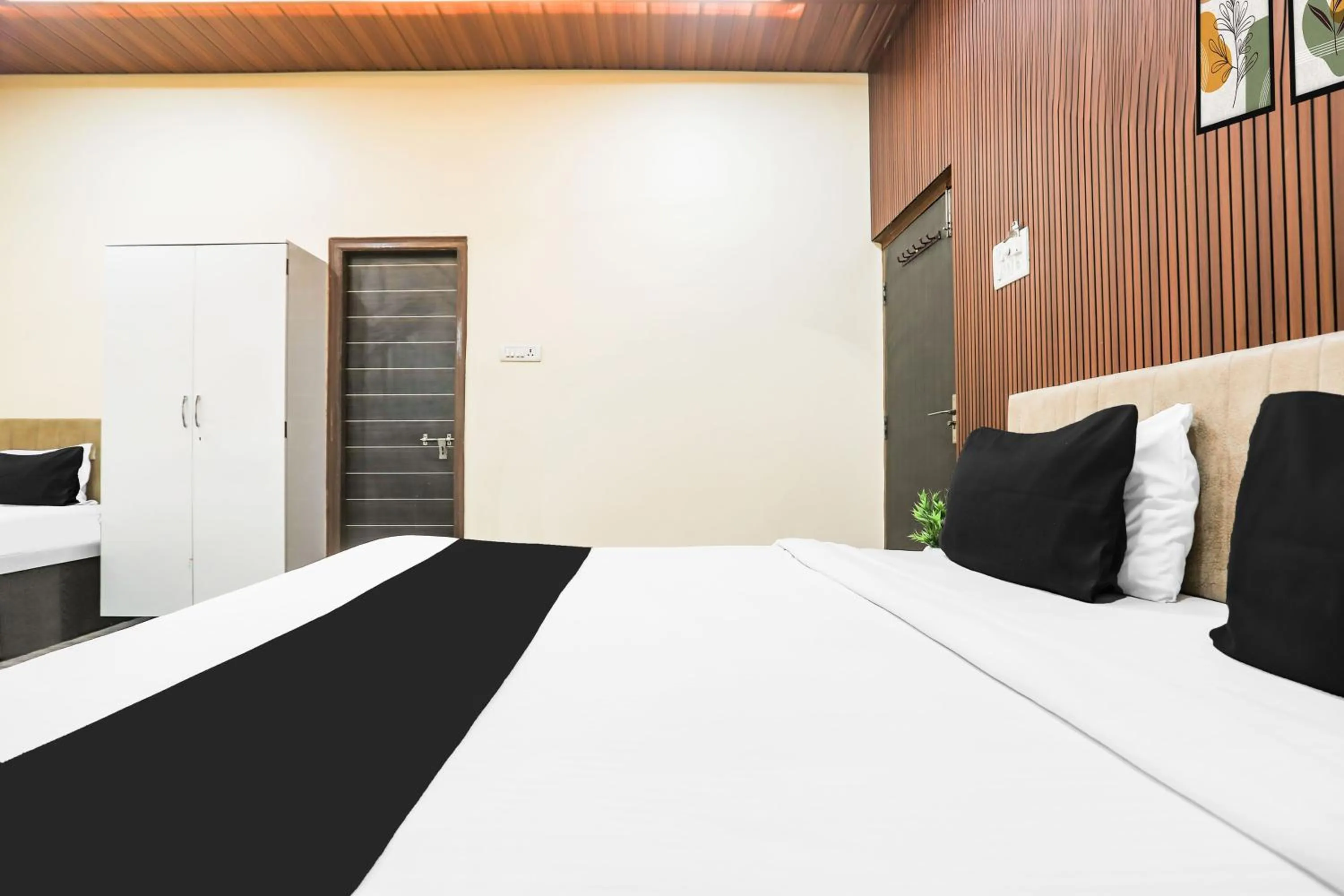 Bedroom, Bed in Super Collection O Jagannath Mandir Road Formerly Paradise Residency