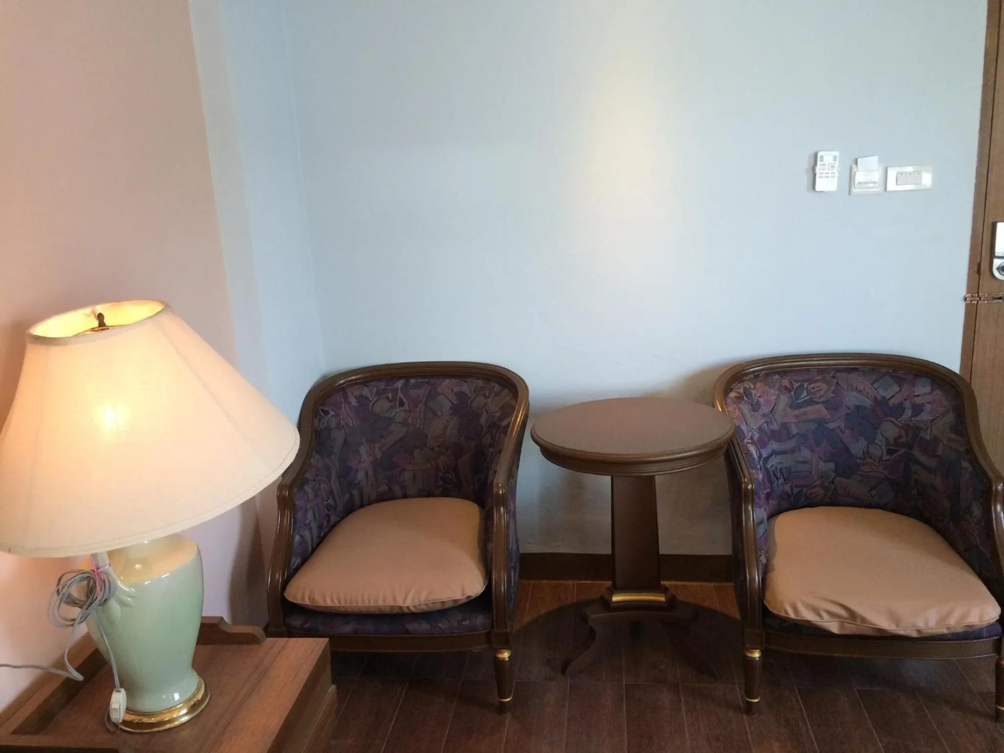 Seating area in Kim Hotel At Morleng